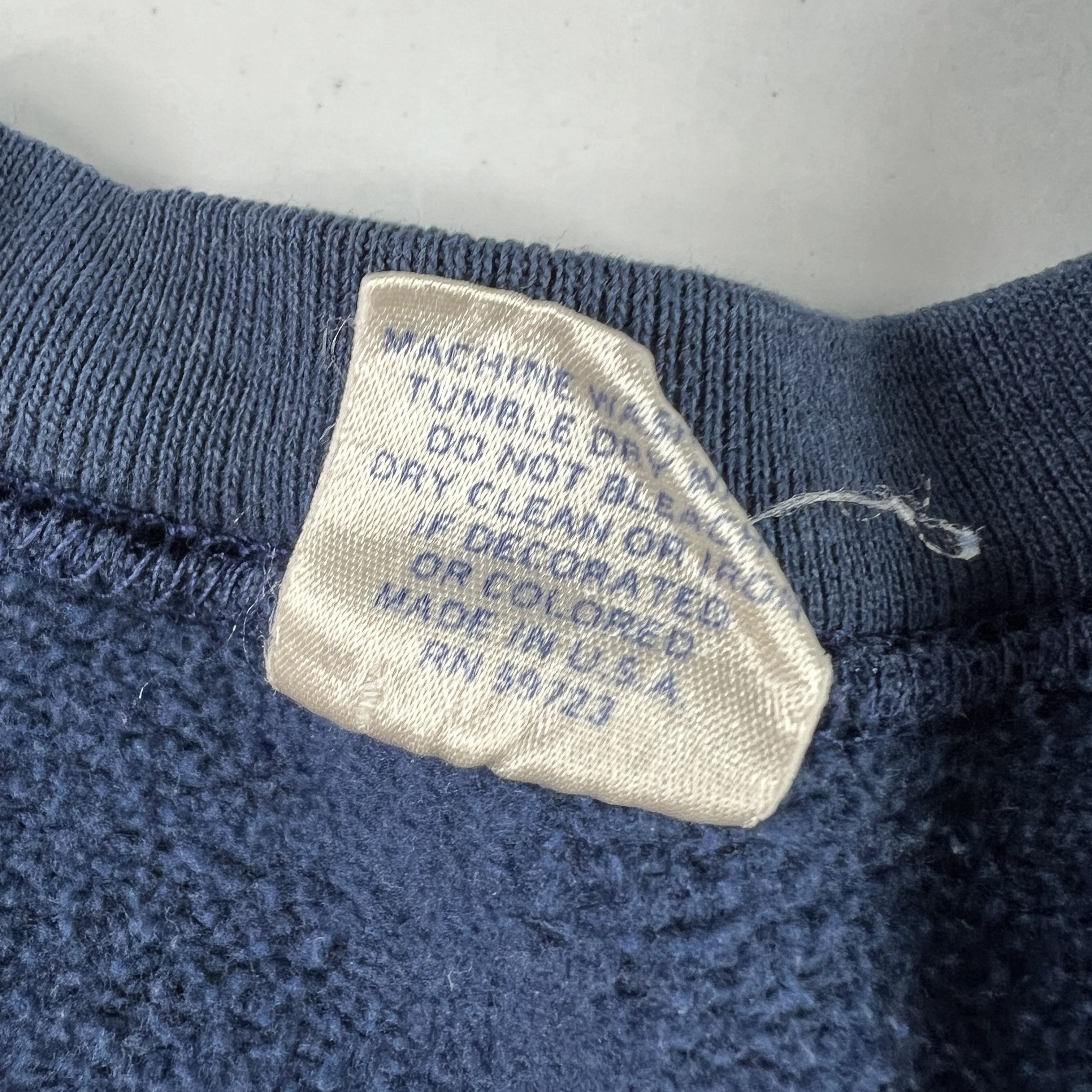 NFL × Vintage VTG 80s Trench Chicago Bears Sweatshirt Blue Faded Crewneck Size US L / EU 52-54 / 3 - 11 Thumbnail
