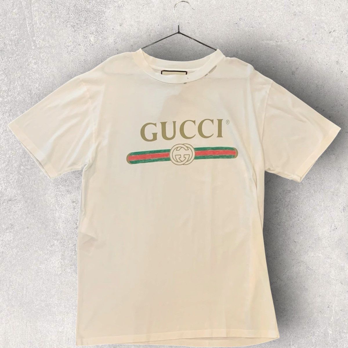 Gucci Gucci Distressed Logo T Shirt Size US M / EU 48-50 / 2 - 1 Thumbnail