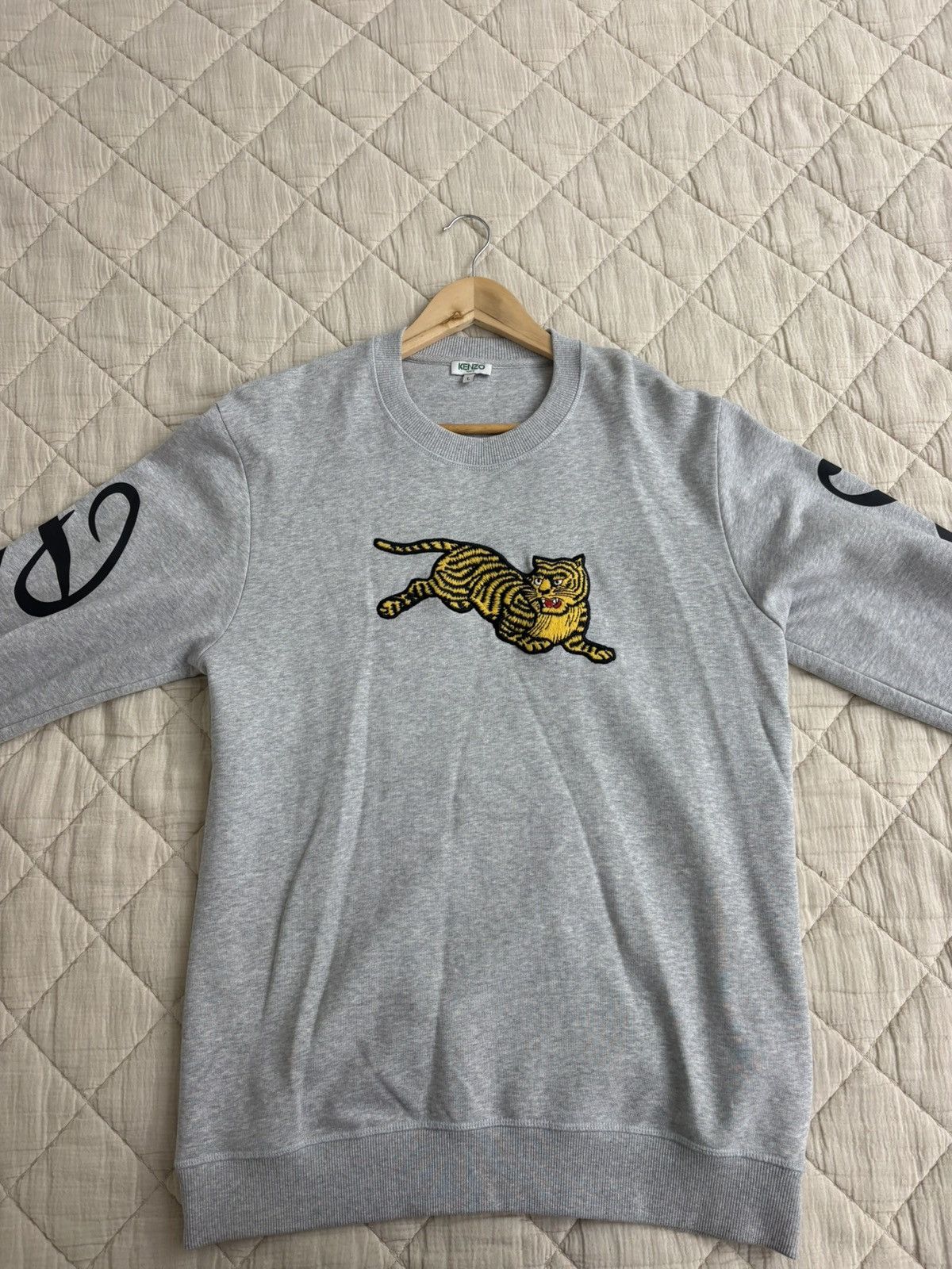 Kenzo Kenzo Paris Tiger Embroidered Sweatshirt Size US L / EU 52-54 / 3 - 2 Thumbnail