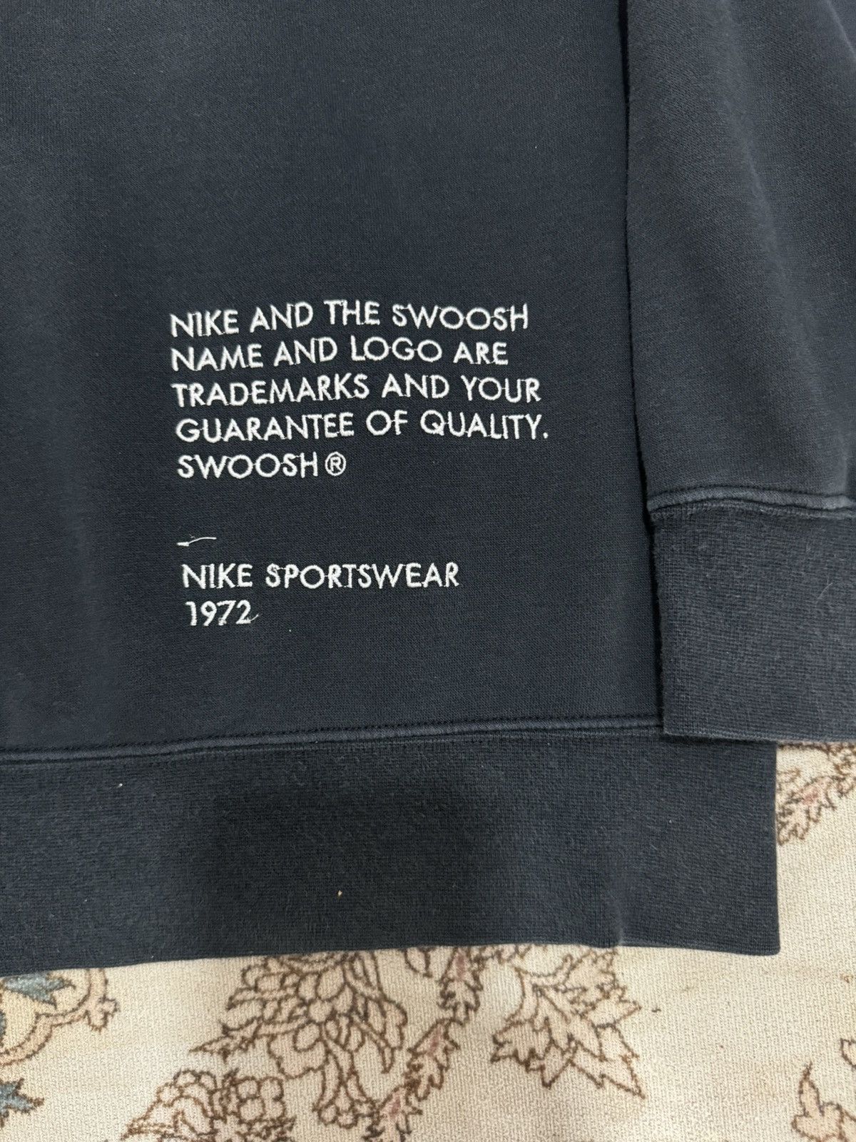 Nike × Vintage Rare Nike Swoosh Big Spellout Hoodie Size US L / EU 52-54 / 3 - 9 Thumbnail