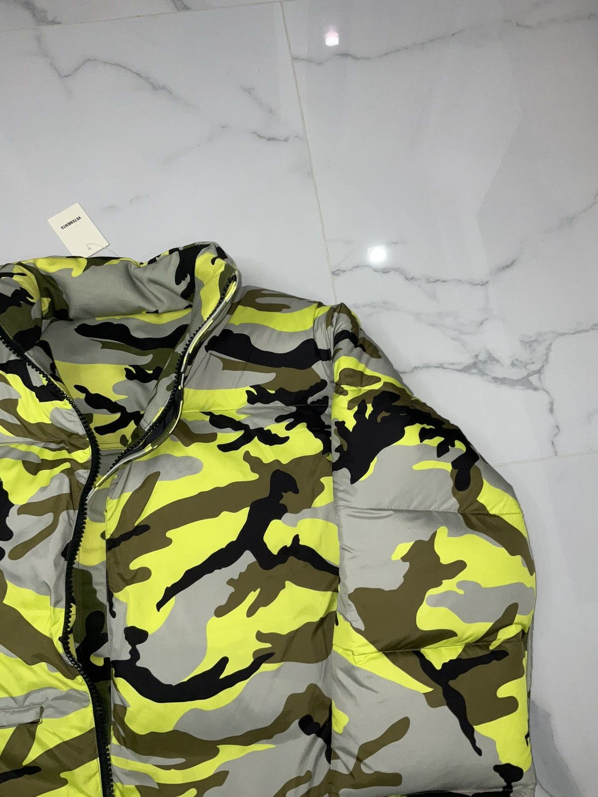 Vetements VETEMENTS Multicolor Camo Down Jacket Size US S / EU 44-46 / 1 - 17 Thumbnail