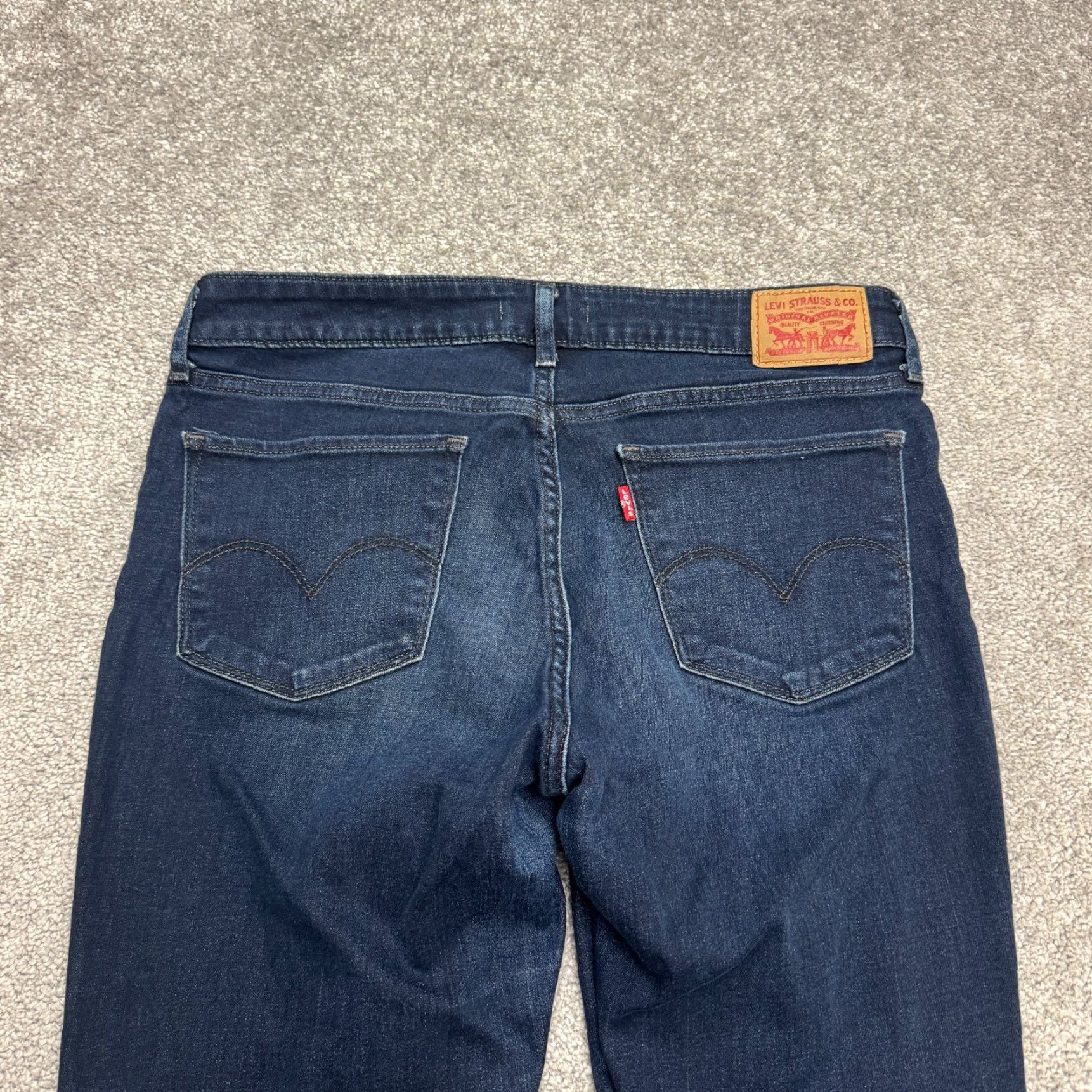 Levi's Levi's 711 Skinny Denim Jeans Womens 30 Dark Blue Wash Mid Rise Casual Stretch Slim Fit City Grunge Classic Mens Womens Size 30" / US 8 / IT 44 - 4 Thumbnail