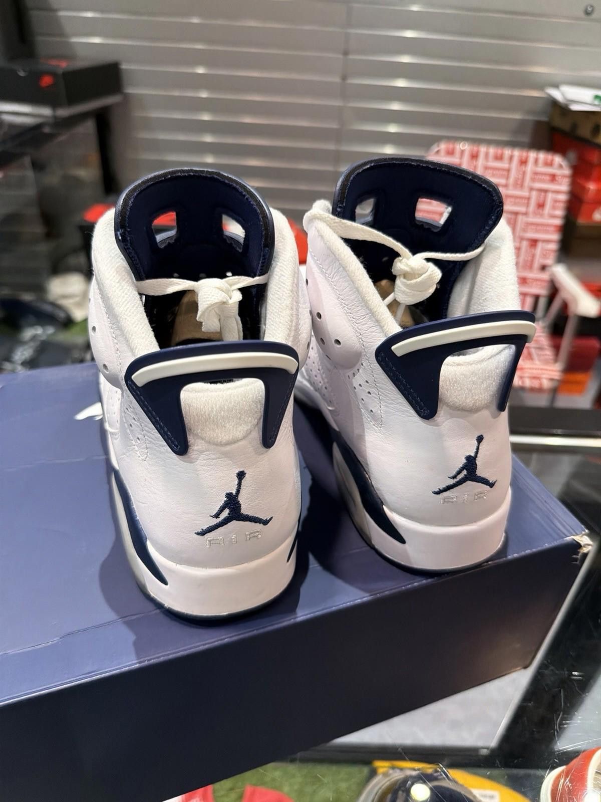 Jordan Brand Air Jordan 6 Midnight Navy Retro Size 9 Mens White Sneakers Size US 9 / EU 42 - 10 Thumbnail