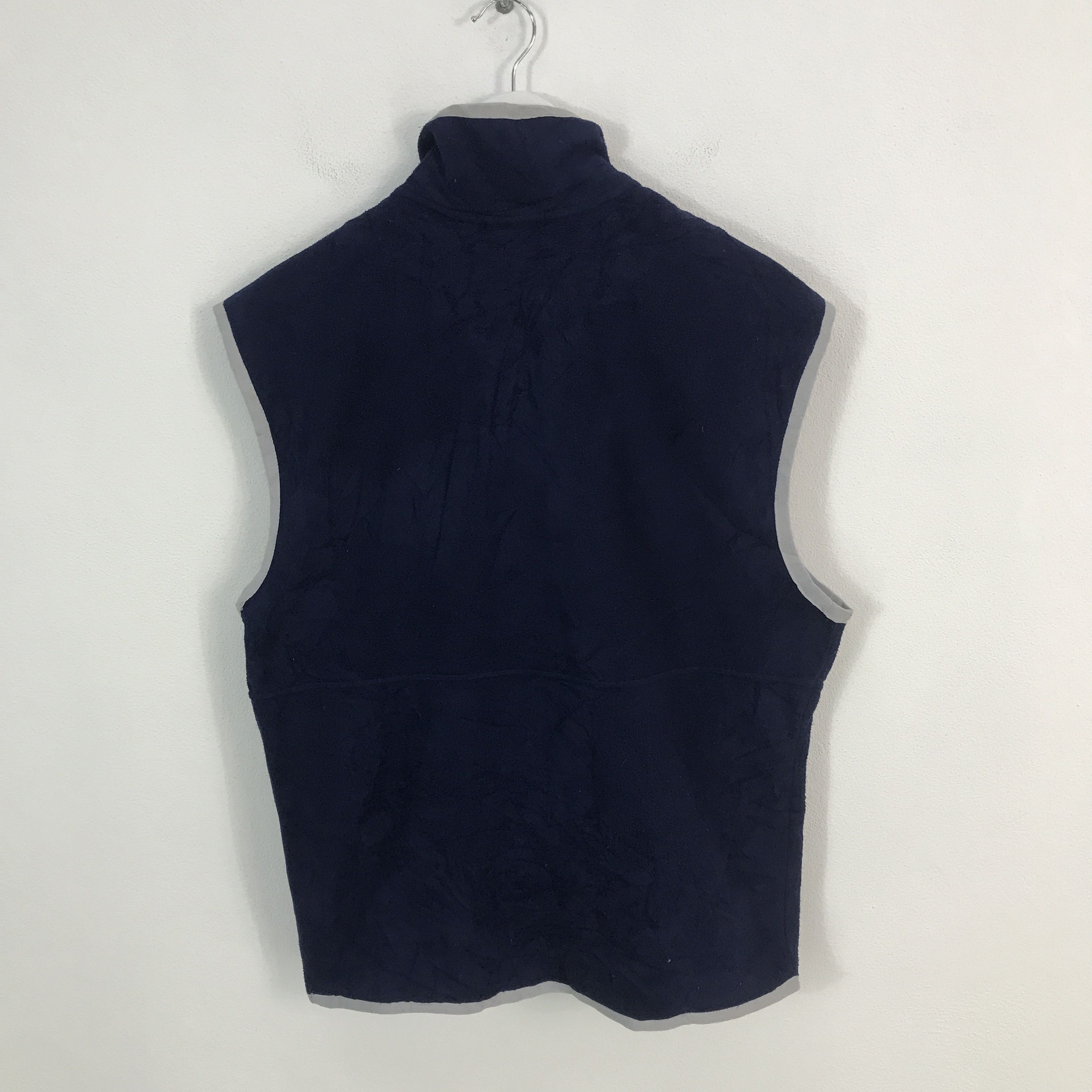 Nike Rare Nike Vest Jacket Size US L / EU 52-54 / 3 - 3 Thumbnail