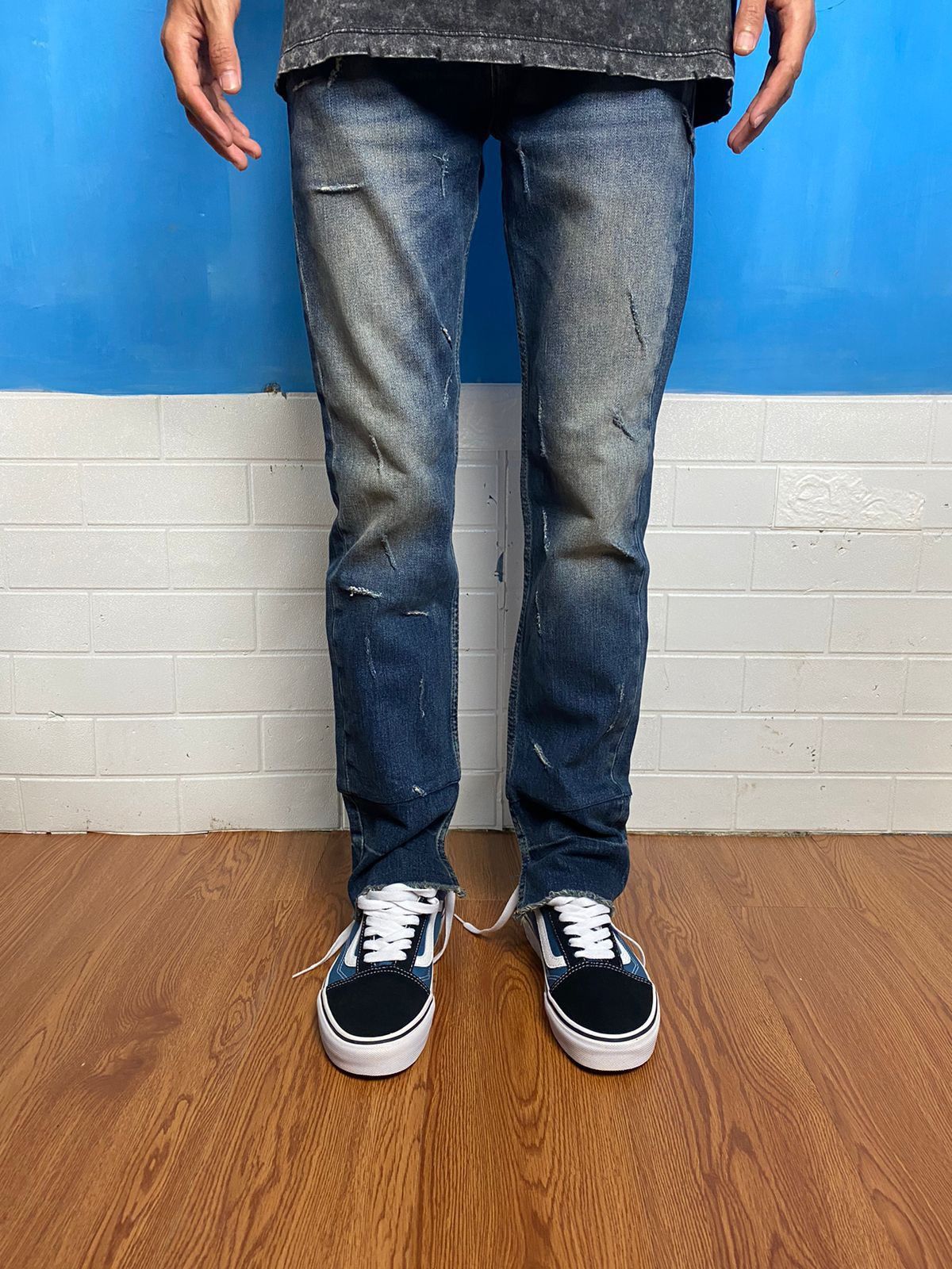 Maison Margiela Maison Margiela Cut Out Washed Denim Size US 30 / EU 46 - 1 Thumbnail