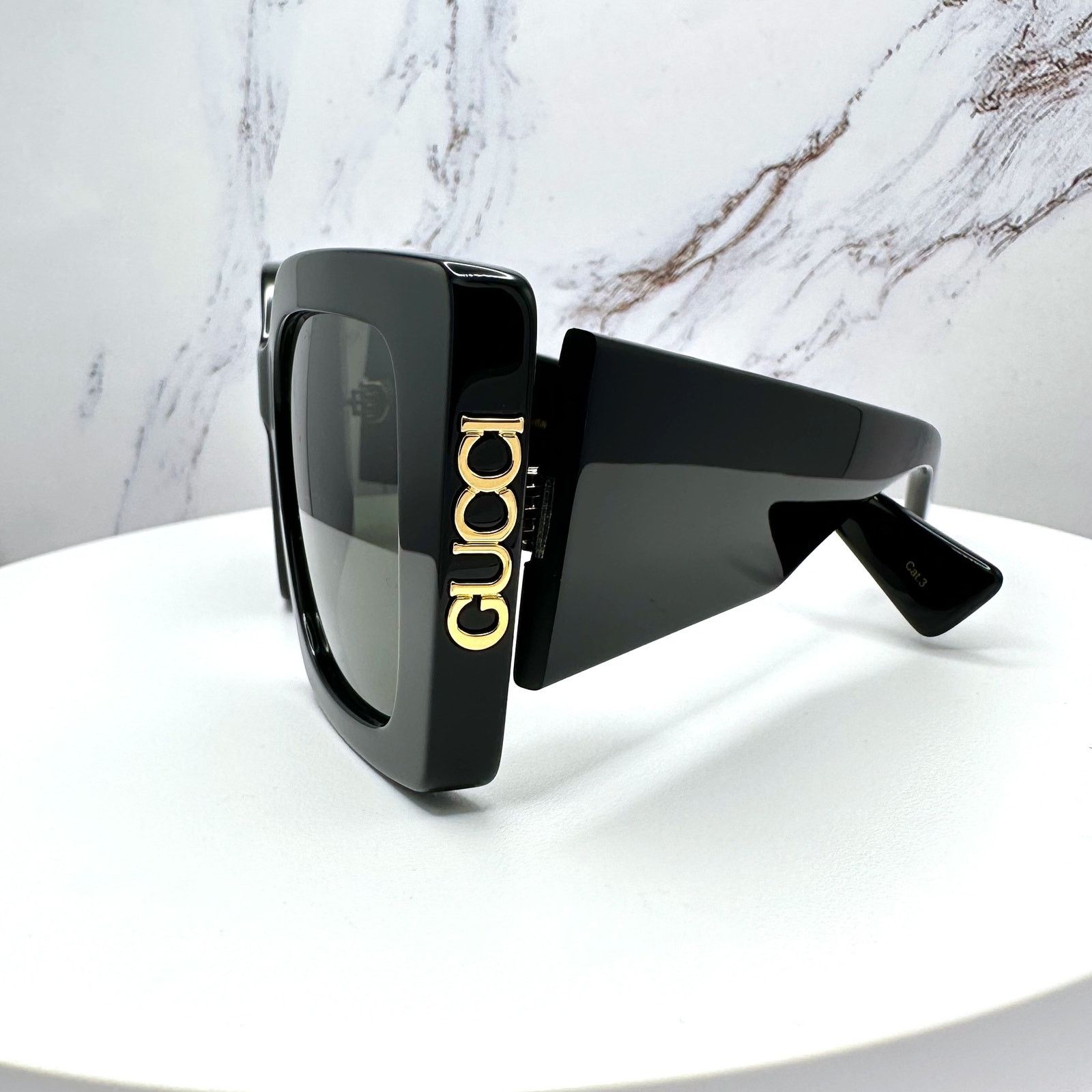 Gucci New GUCCI Sunglasses Black Gold Logo Square Oversized 51mm Size ONE SIZE - 5 Thumbnail