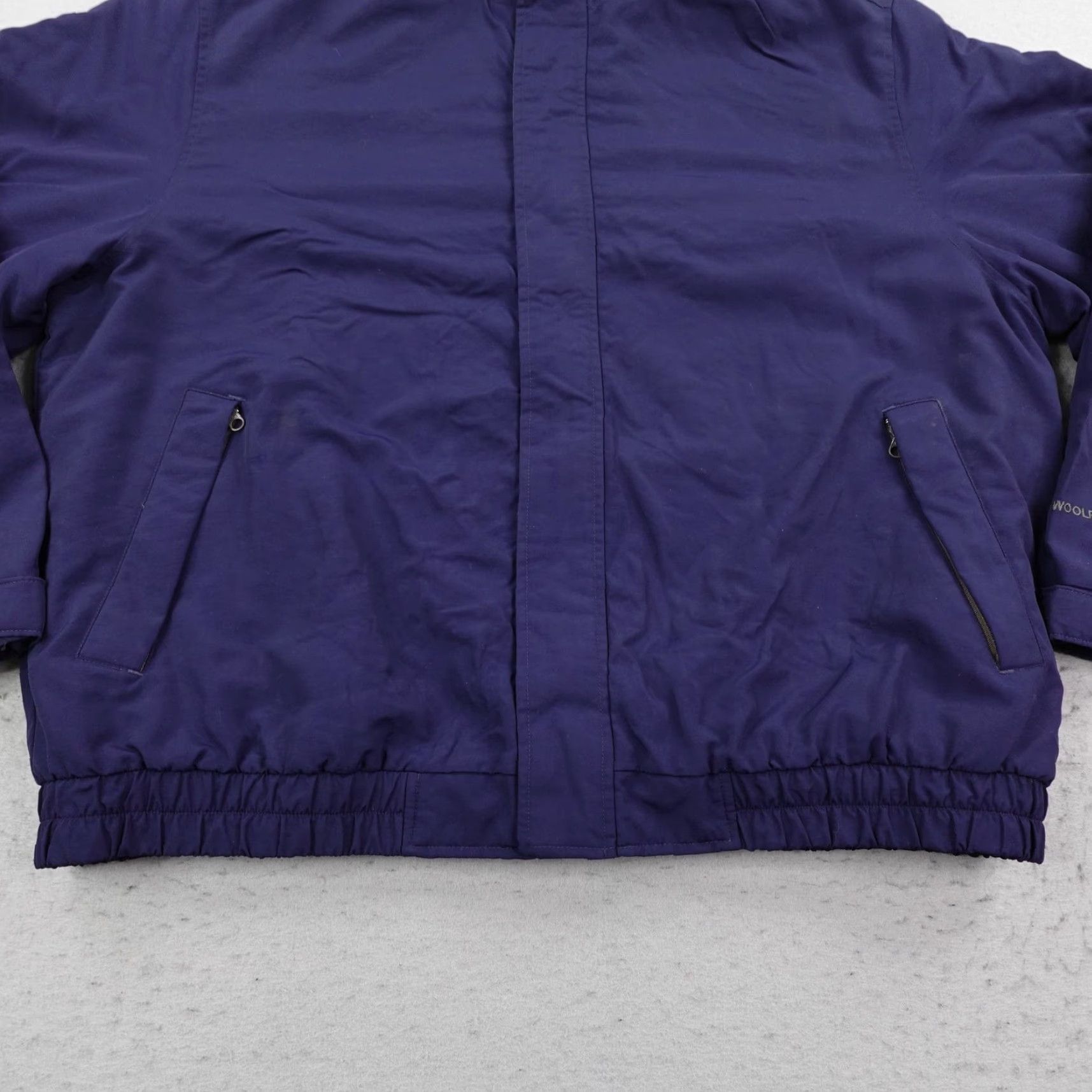Vintage VINTAGE Woolrich Jacket Men 2XL Navy Blue Windbreaker Coat Full Zip Lined Pockets Zip Front Size US XXL / EU 58 / 5 - 3 Thumbnail