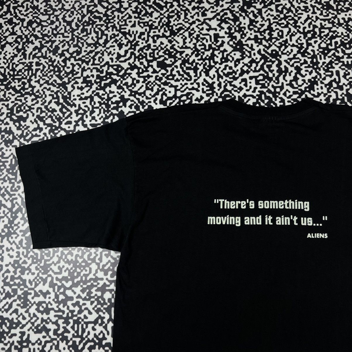 Vintage Vintage 90s Alien Spaced Out Single Stitch USA Boxy T-shirt Size US XL / EU 56 / 4 - 10 Thumbnail