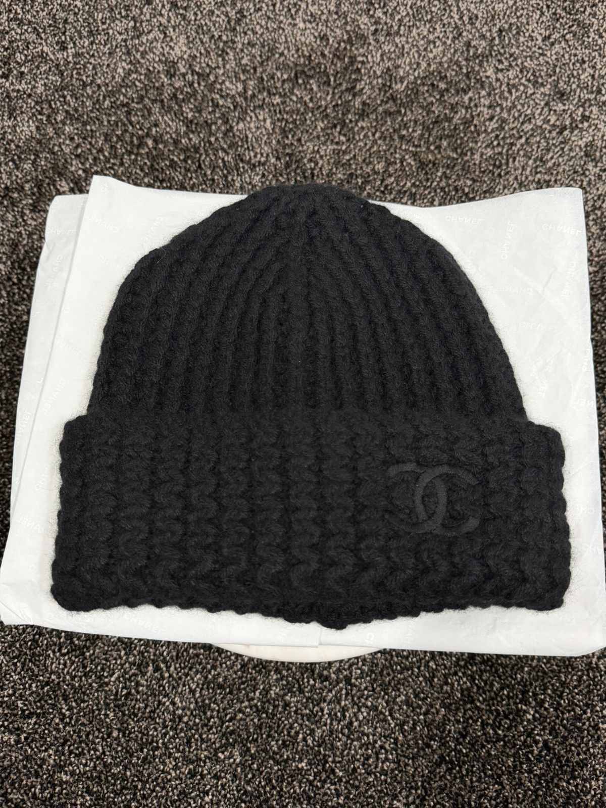 Chanel Chanel Cashmere Triple Black Big CC Logo Knit Beanie Hat Size ONE SIZE - 7 Thumbnail