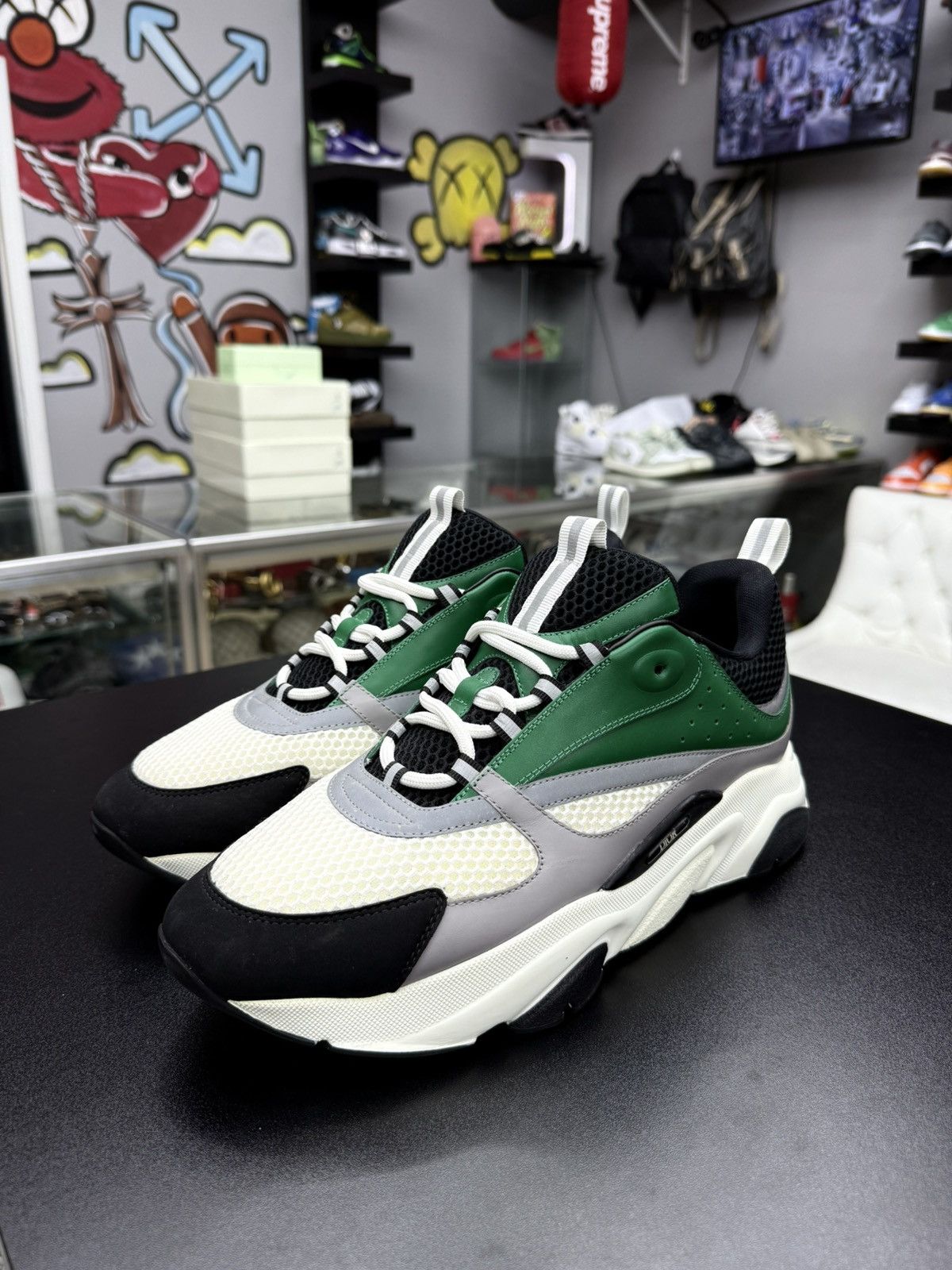 Dior AUTHENTIC Dior B22 white Green size 47 / 14US Size US 14 / EU 47 - 5 Thumbnail