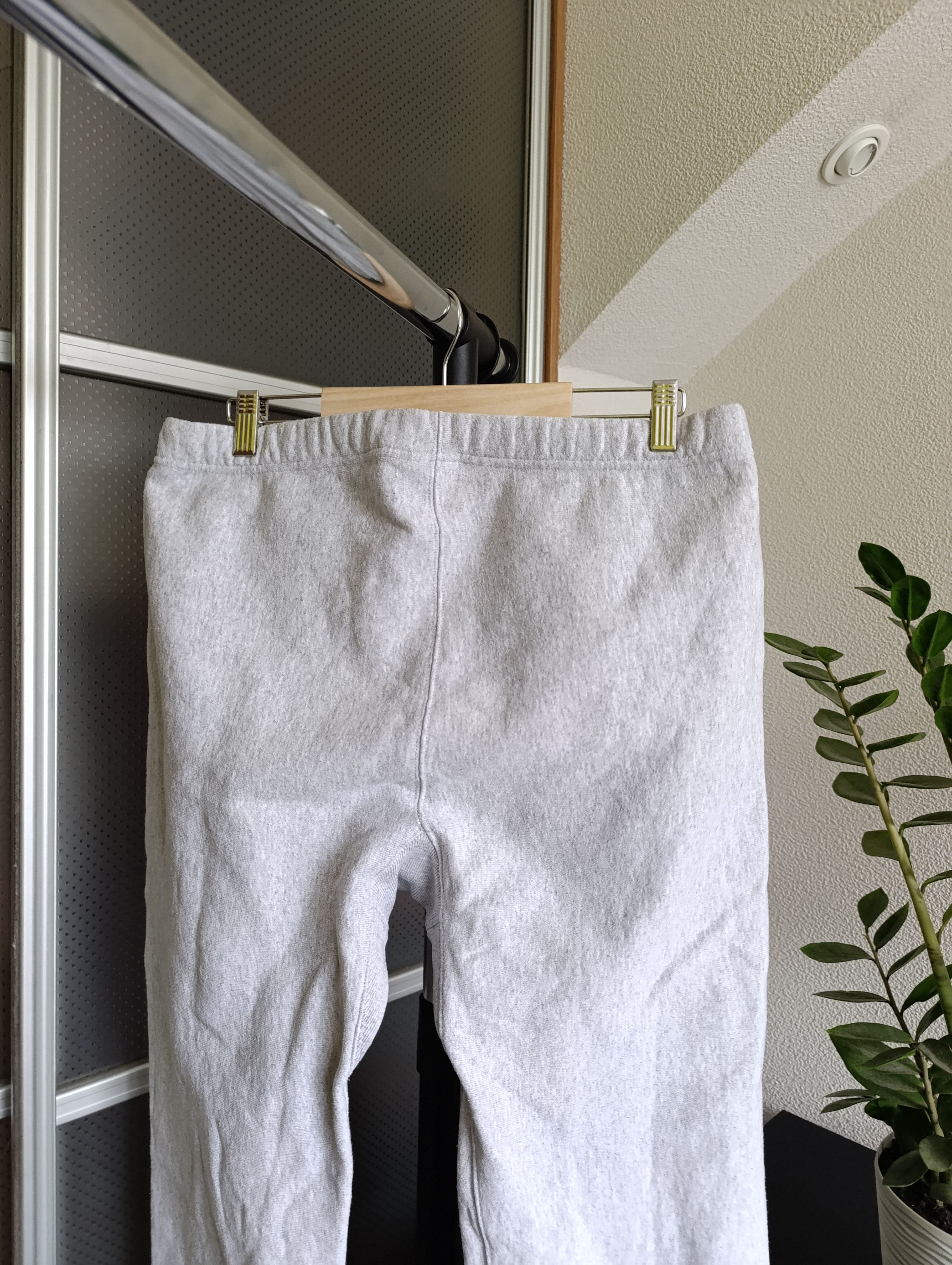Champion × Vintage CHAMPION REVERSE WEAVE VINTAGE SWEAT PANTS Size US 36 / EU 52 - 13 Thumbnail