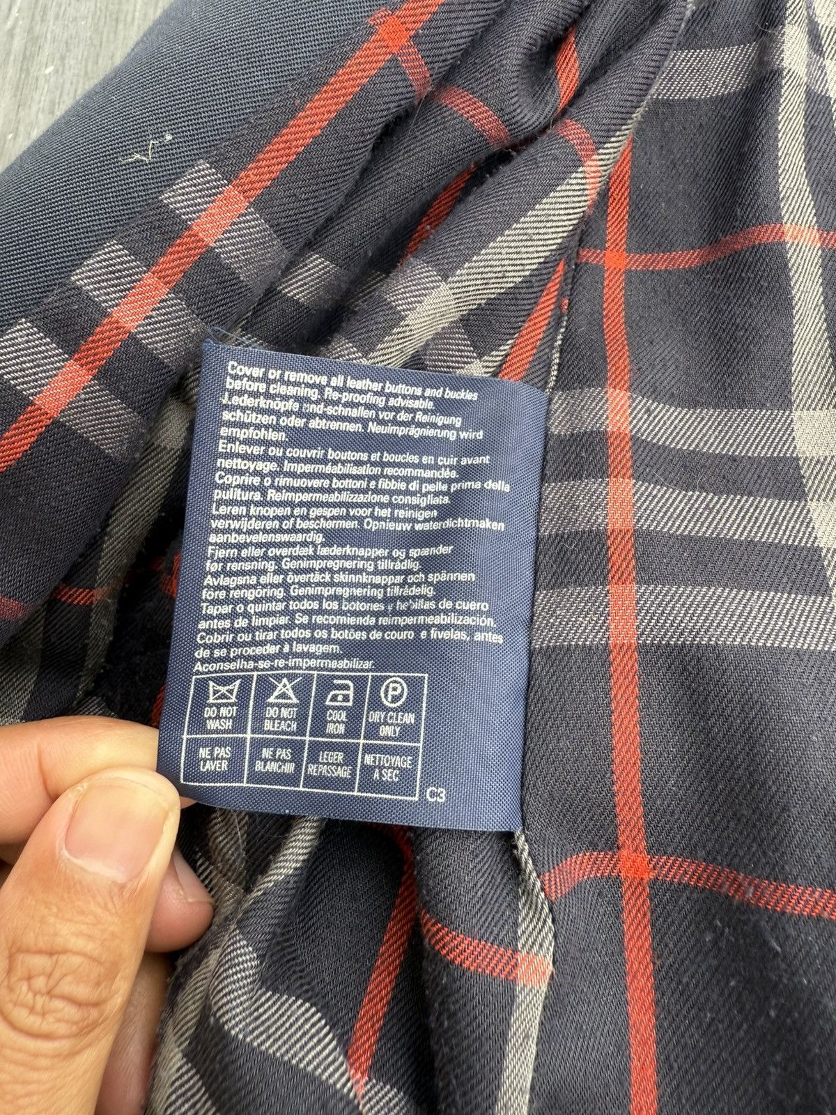 Burberry 1990s Burberrys Nova Check Coat Made in England Casual Style Size L / US 10 / IT 46 - 8 Thumbnail