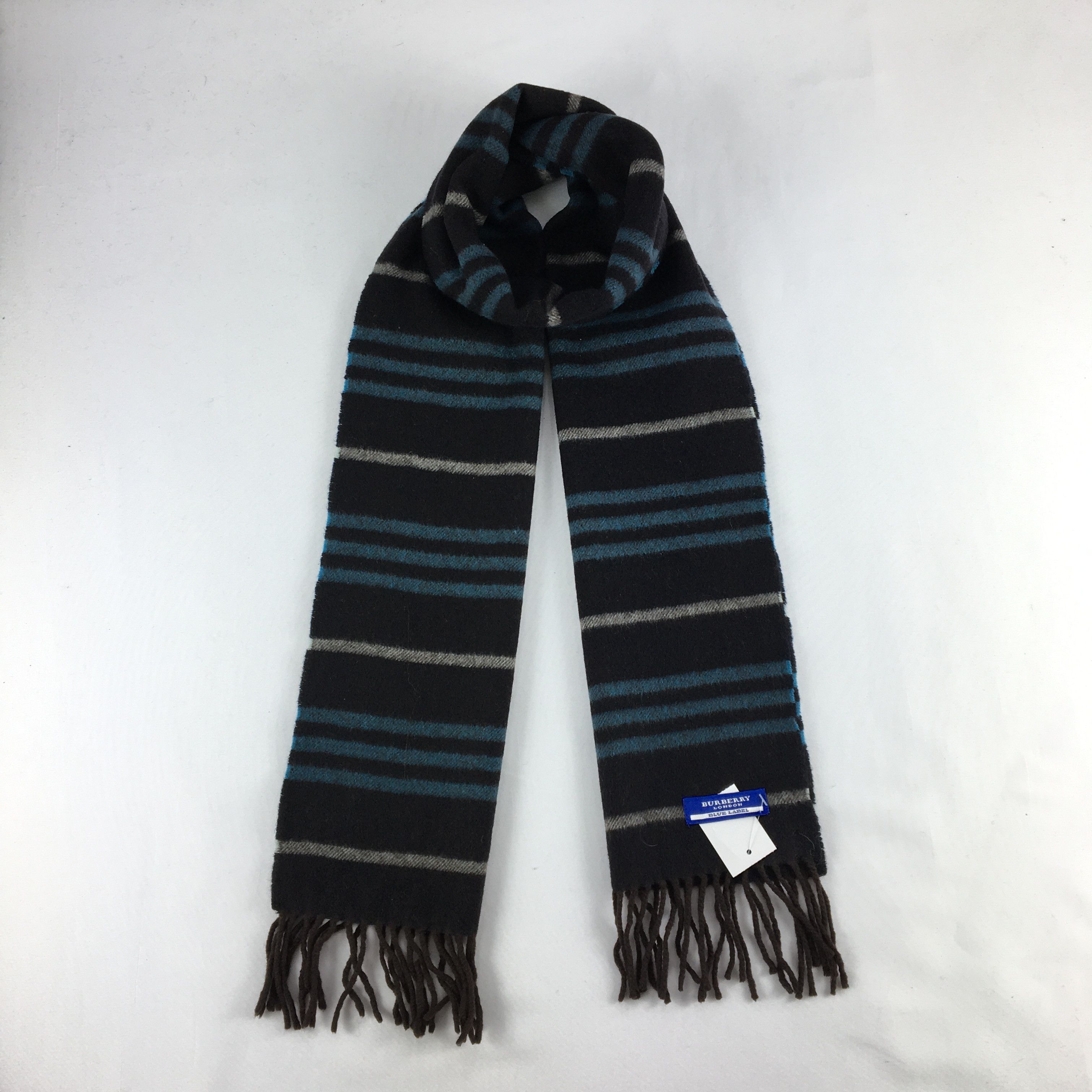Burberry Vintage Burberry Scarf Muffler Wool Fringe Warmer Scarves Size ONE SIZE - 1 Thumbnail
