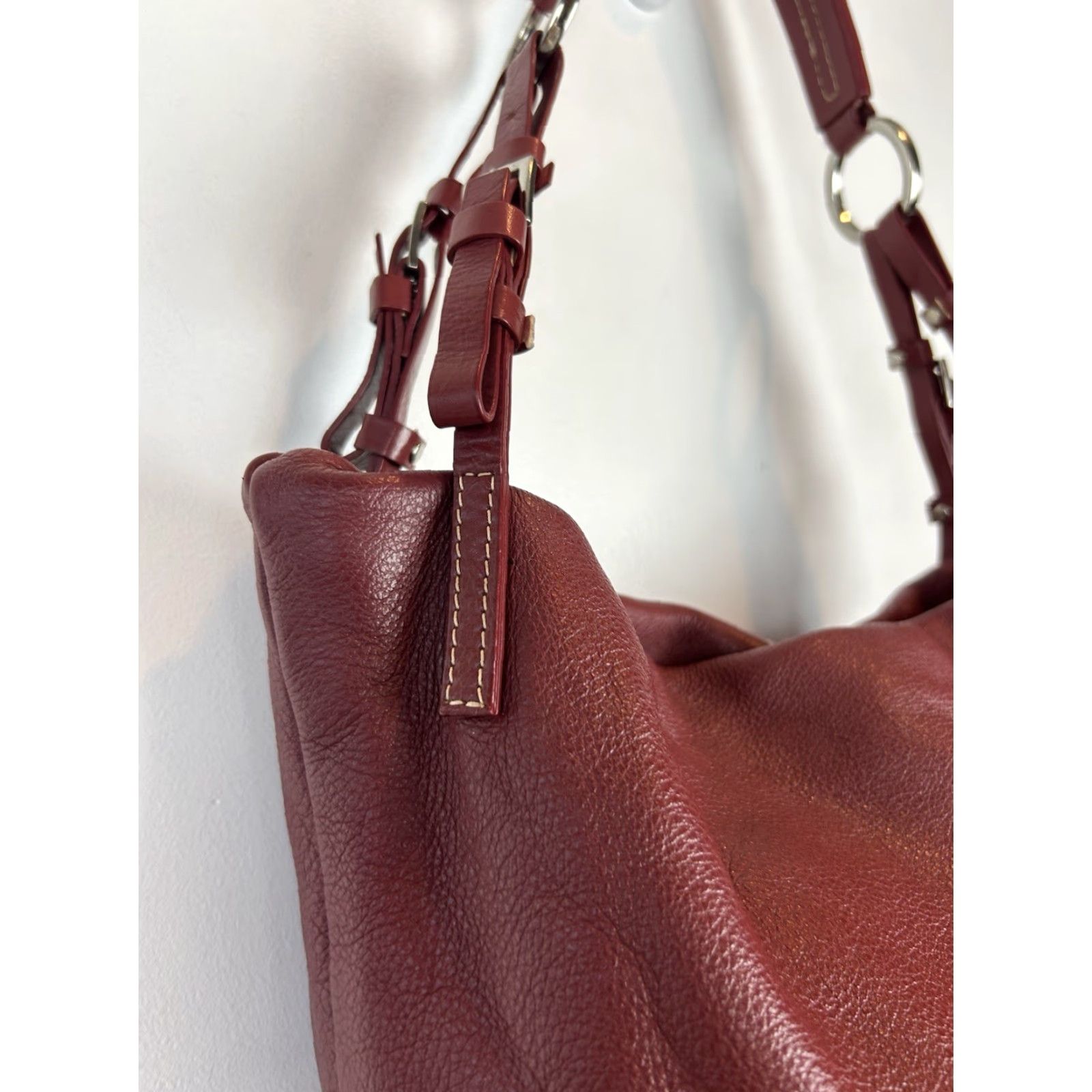 Vintage VINTAGE Wilsons Leather Hobo Bag Bucket Handbag Pebbled Red Y2K Purse Size ONE SIZE - 4 Thumbnail