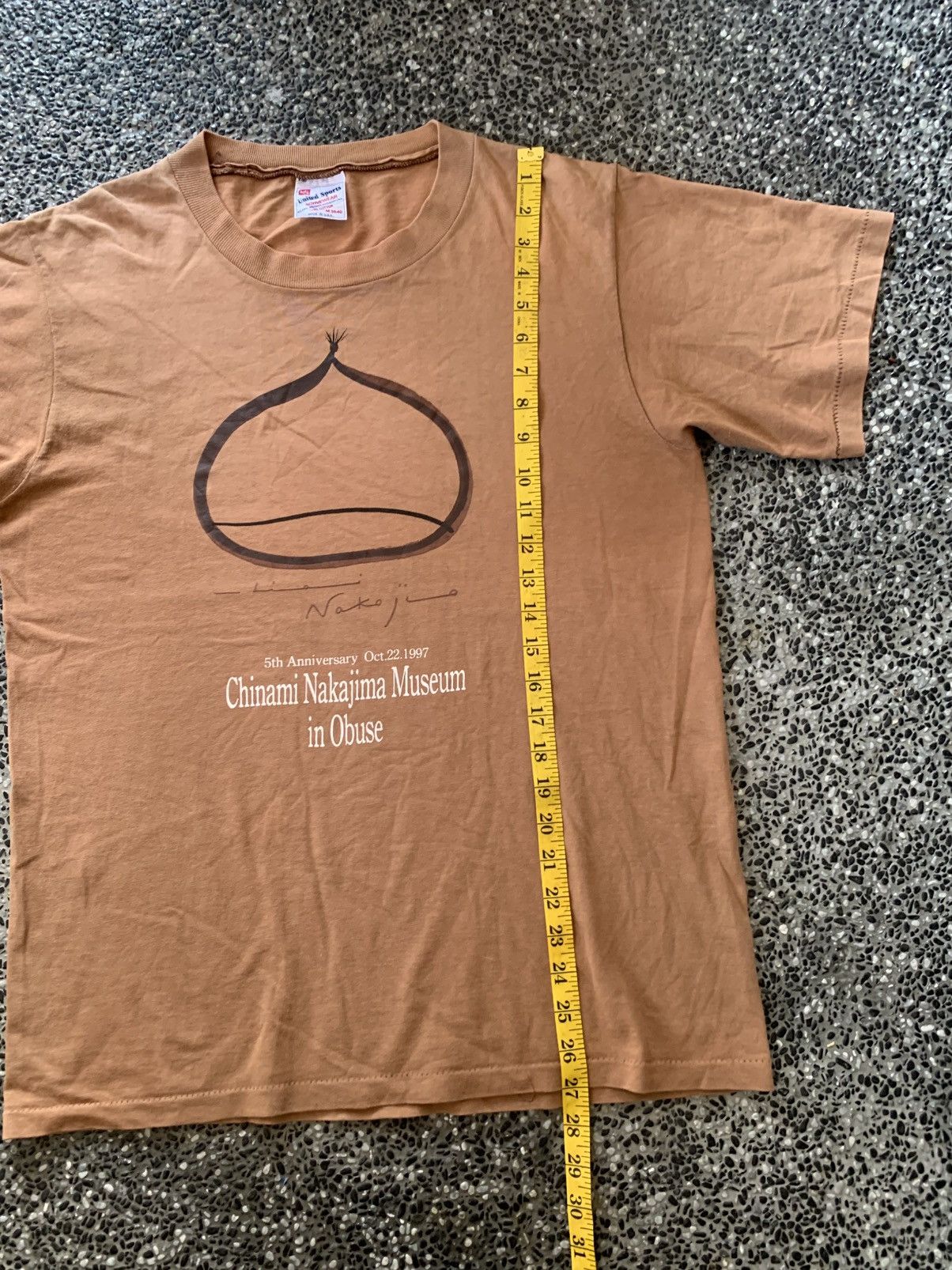 Arts & Science Vintage 90s Chinami Nakajima Museum in Obuse T shirt Size US M / EU 48-50 / 2 - 8 Thumbnail