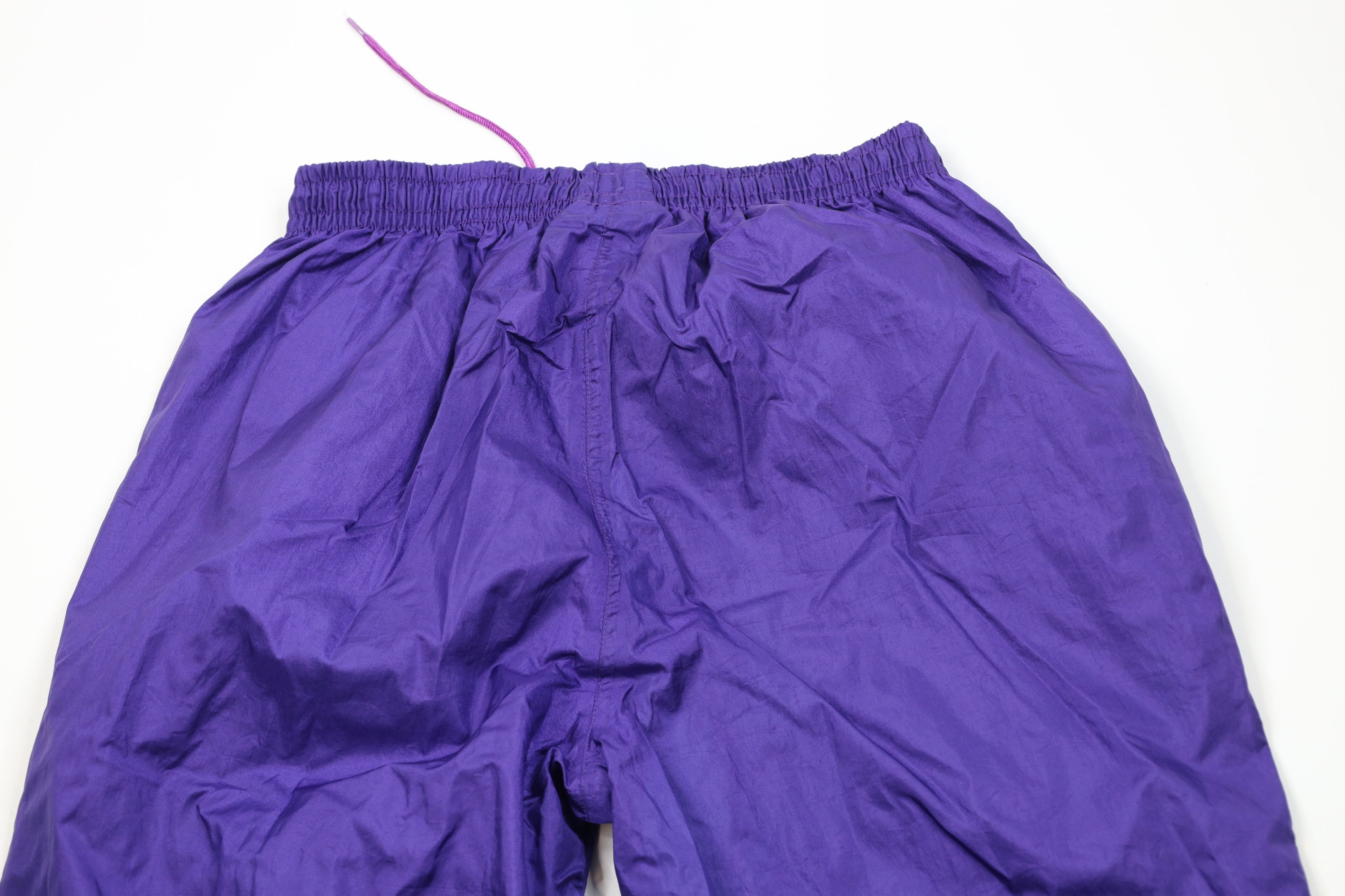 Vintage Vintage 90s Streetwear Wide Leg Windbreaker Pants Purple Size 30" / US 8 / IT 44 - 9 Thumbnail