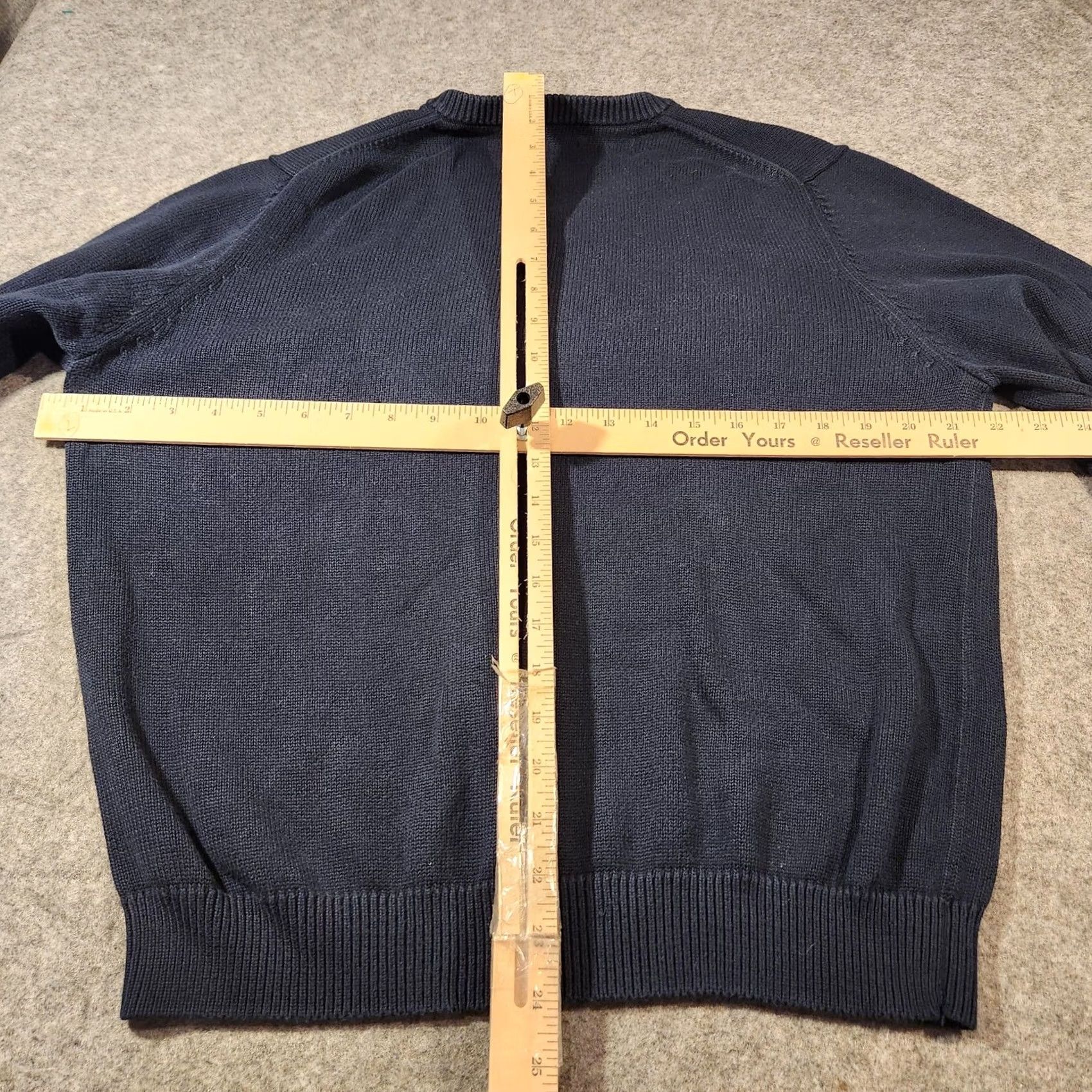 Brooks Brothers Brooks Brothers Sweater Mens Medium Navy Blue Supima Cotton V-Neck Pullover Knit Ribbed Cuffs Hem Solid Size US M / EU 48-50 / 2 - 4 Thumbnail