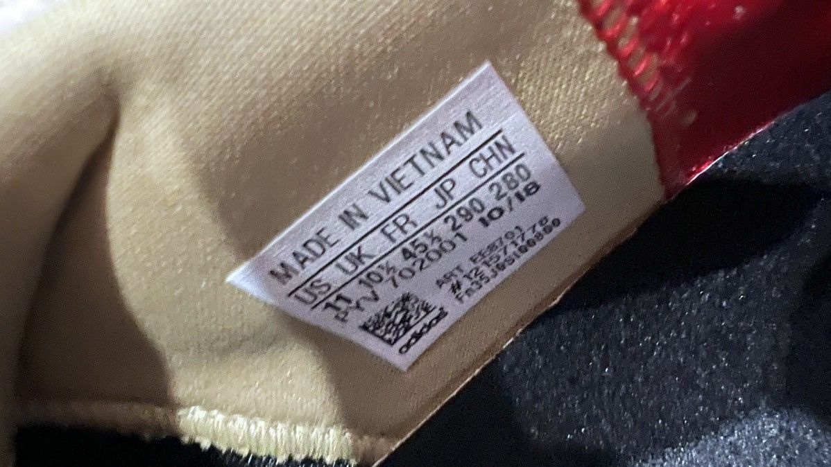 Adidas × Pharrell Pharrell × Solar Hu Glide ST Chinese New Year 2019 Size 11 Size US 11 / EU 44 - 8 Thumbnail