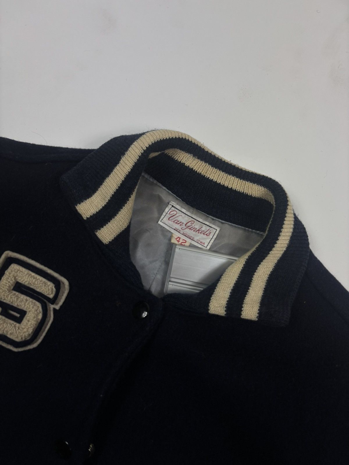 Unsound Rags × Vintage 1975 Van Ginkels “Rita Roosevelt” Varsity Letterman Jacket Size US L / EU 52-54 / 3 - 9 Thumbnail