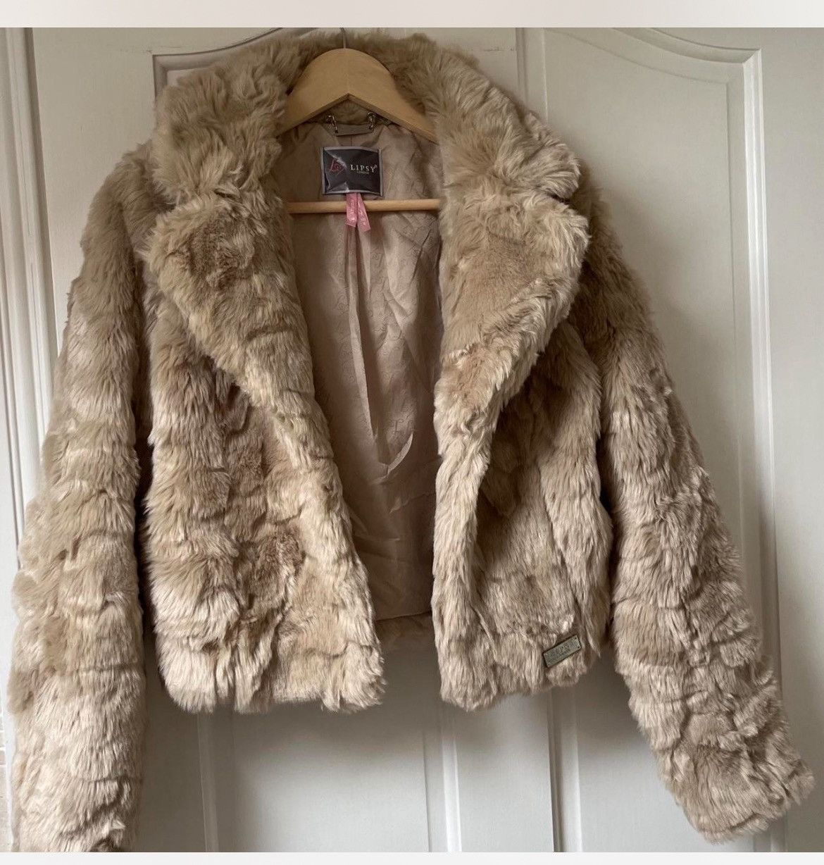 Other Lipsy London Faux Fur Coat Size M / US 6-8 / IT 42-44 - 1 Thumbnail