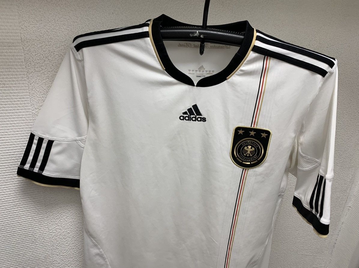Adidas Adidas Germany national team fifa World Cup soccer jersey L Size US L / EU 52-54 / 3 - 2 Thumbnail