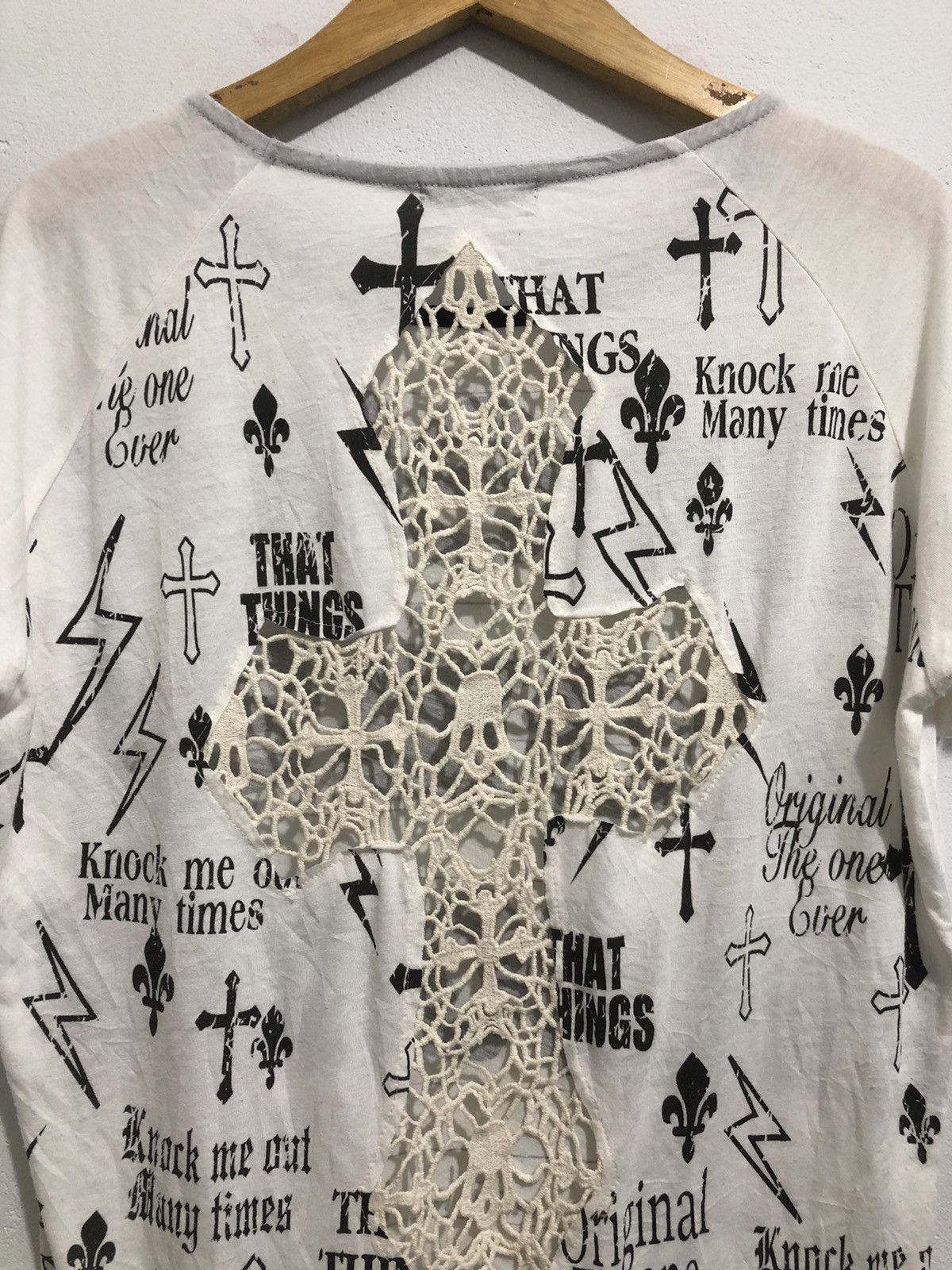 Beauty Beast Japanese Gothic Poem Tribal Rock Punk Style Size US M / EU 48-50 / 2 - 8 Thumbnail