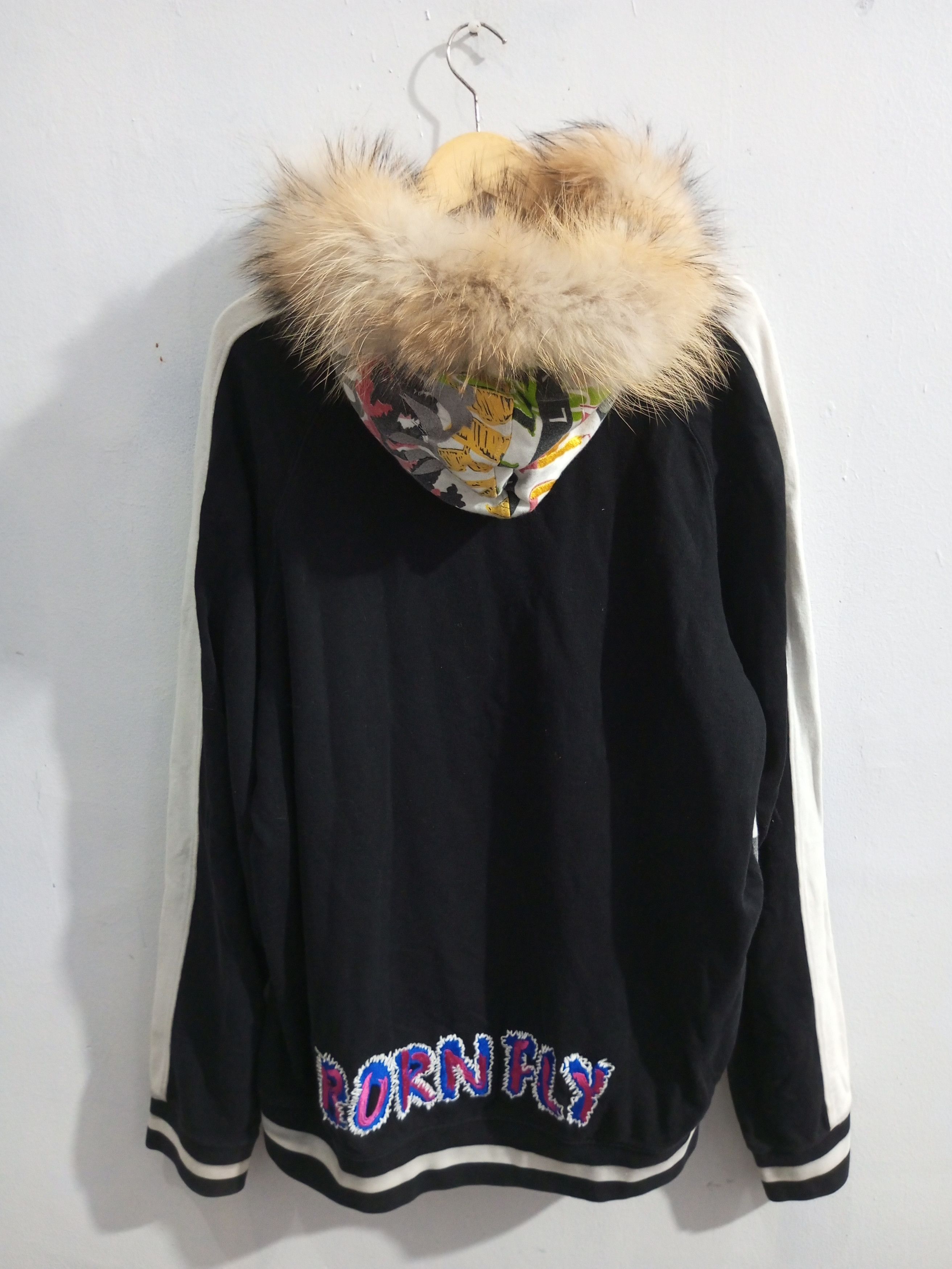 Beauty Beast Vintage Born fly fur hoodie Size US XXL / EU 58 / 5 - 6 Thumbnail