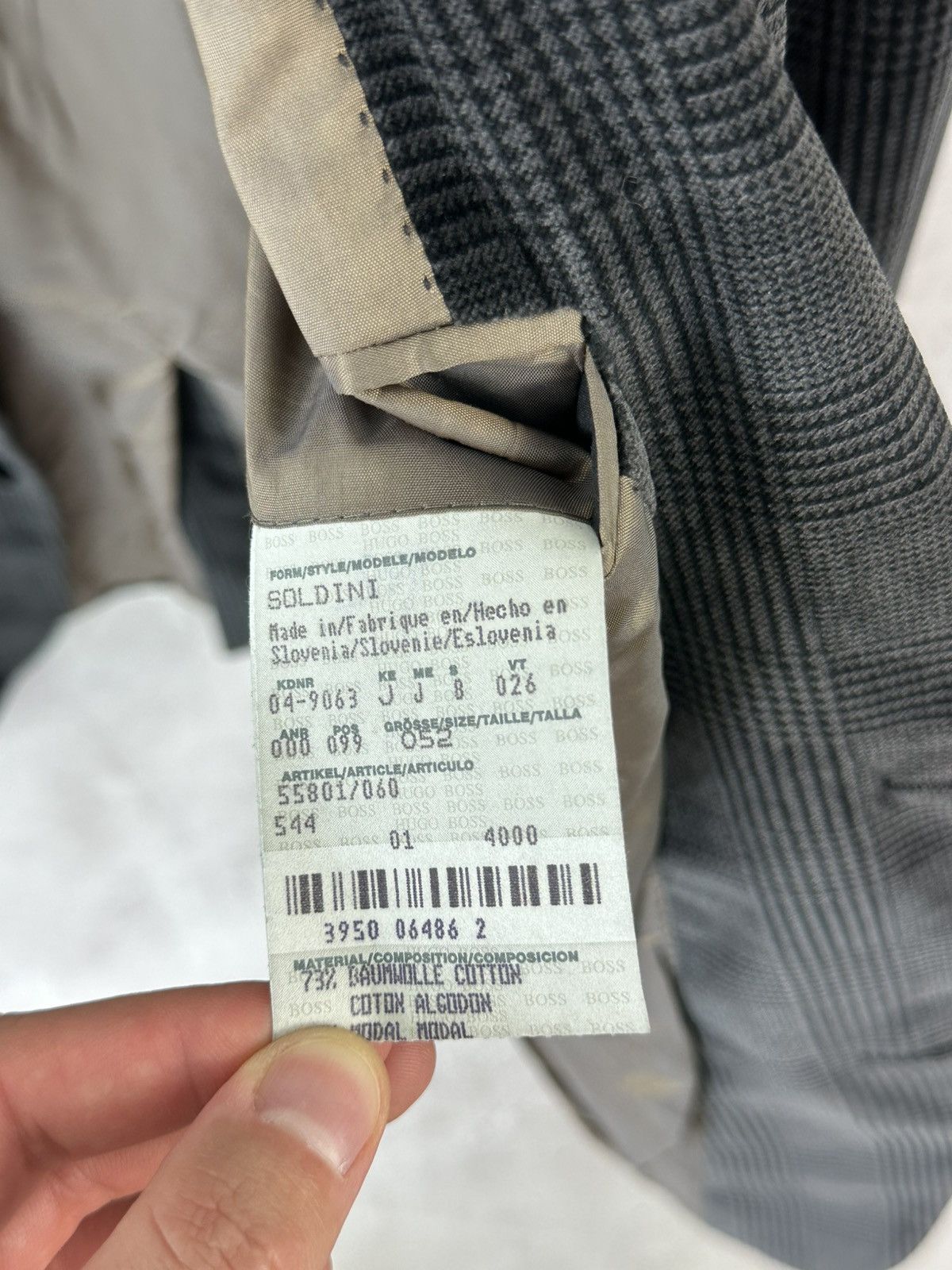 Hugo Boss Vintage Hugo Boss Monsieur 90s Check Brown Velour Blazer Size US L / EU 52-54 / 3 - 13 Thumbnail