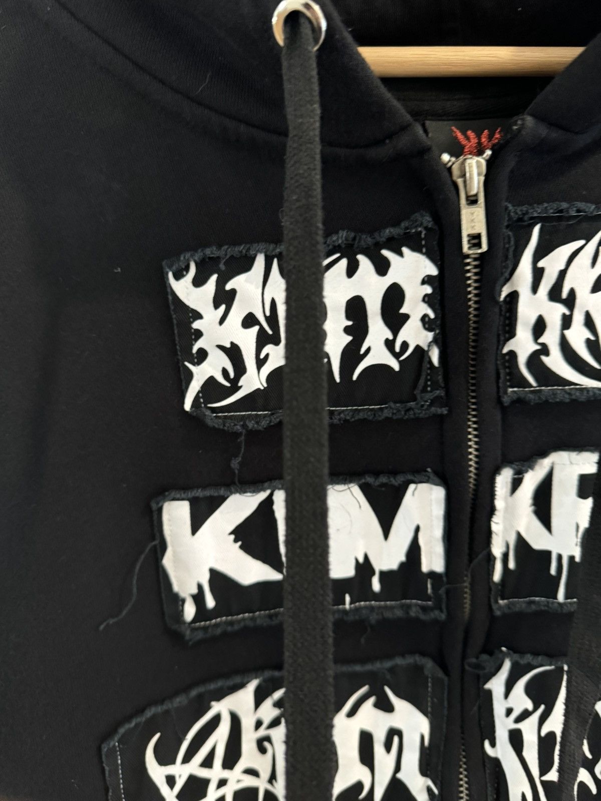 Kim Krueger SIGNED Kim Krueger “a personal connection” zip up Size US M / EU 48-50 / 2 - 8 Thumbnail