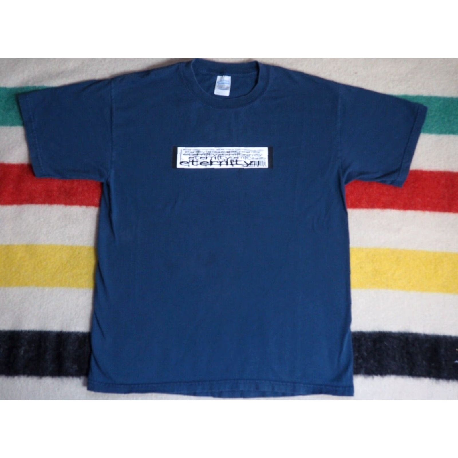 Gildan VTG 90s Y2k Gildan Eternity Box Logo Punk Faded Navy Blue Tee T-Shirt Mens L Size US L / EU 52-54 / 3 - 3 Thumbnail