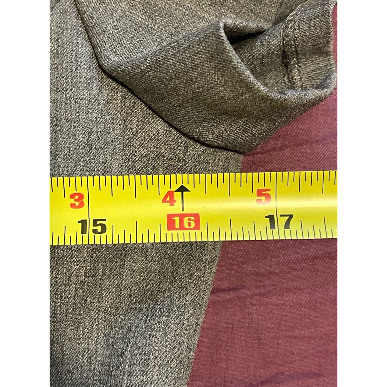 Vintage Lafayette 148 New York Savita Cap-Sleeve Dress Gray Wool Blend Women Sz 2 Knee Length Zip Solid Dress Sheath Cap Sleeve Gray Women 2 Regular Size Size XS / US 0-2 / IT 36-38 - 5 Thumbnail