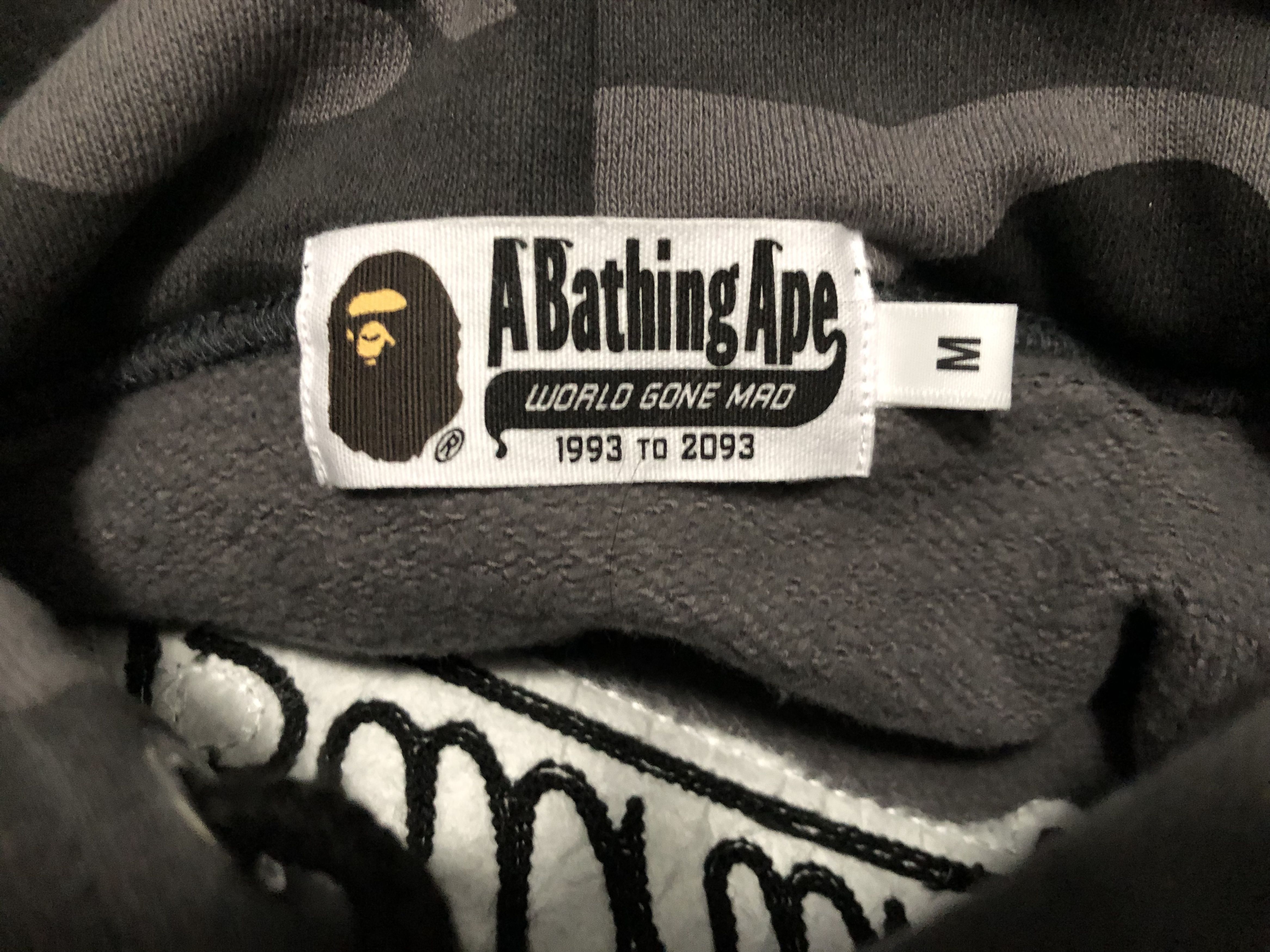 Bape × Coca Cola Bape X Coca Cola Color Camo Black Pullover Hoodie - Medium Size US M / EU 48-50 / 2 - 11 Thumbnail
