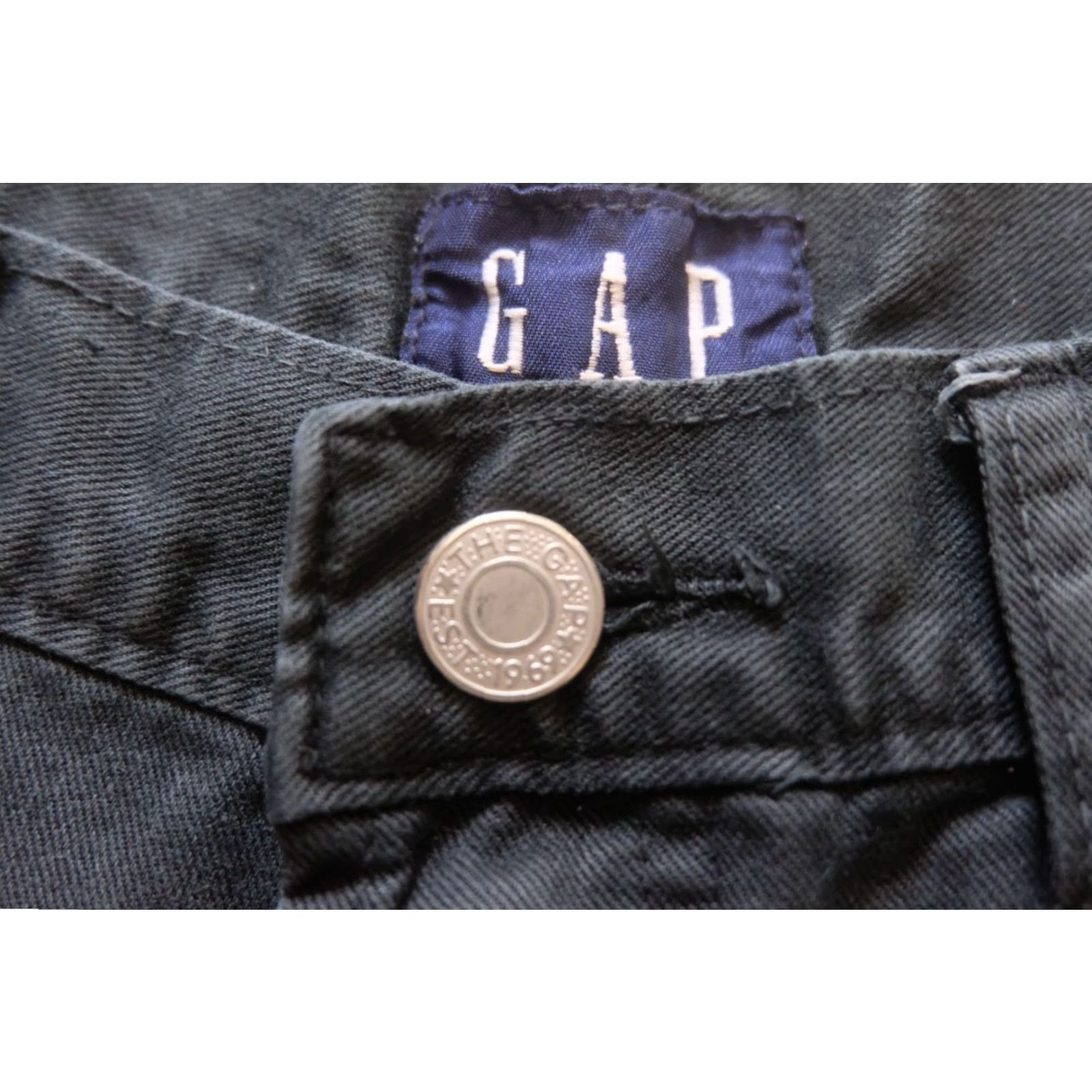 Gap GAP VTG Y2K RETRO FADED BLACK DENIM WIDE BAGGY JEAN 8" SHORTS WMNS SZ 12 Size 34" / US 12 / IT 48 - 4 Thumbnail