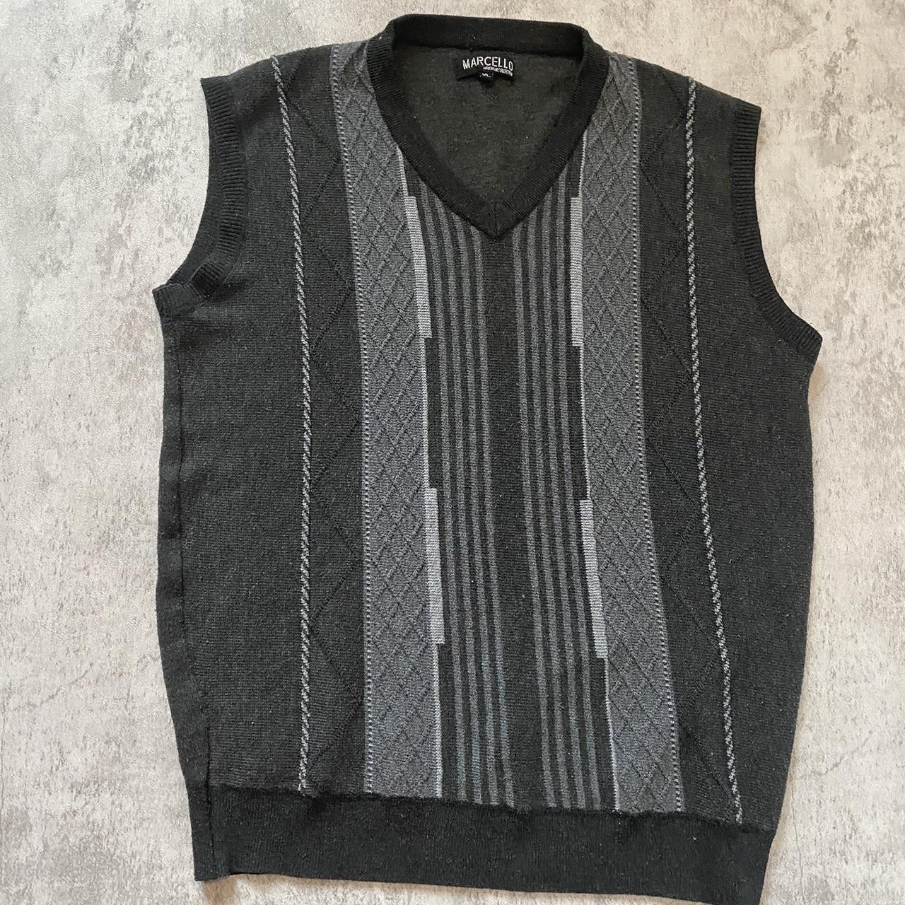 Other Grey and black vintage 90s sweater vest knit Boxy Size US XL / EU 56 / 4 - 1 Thumbnail