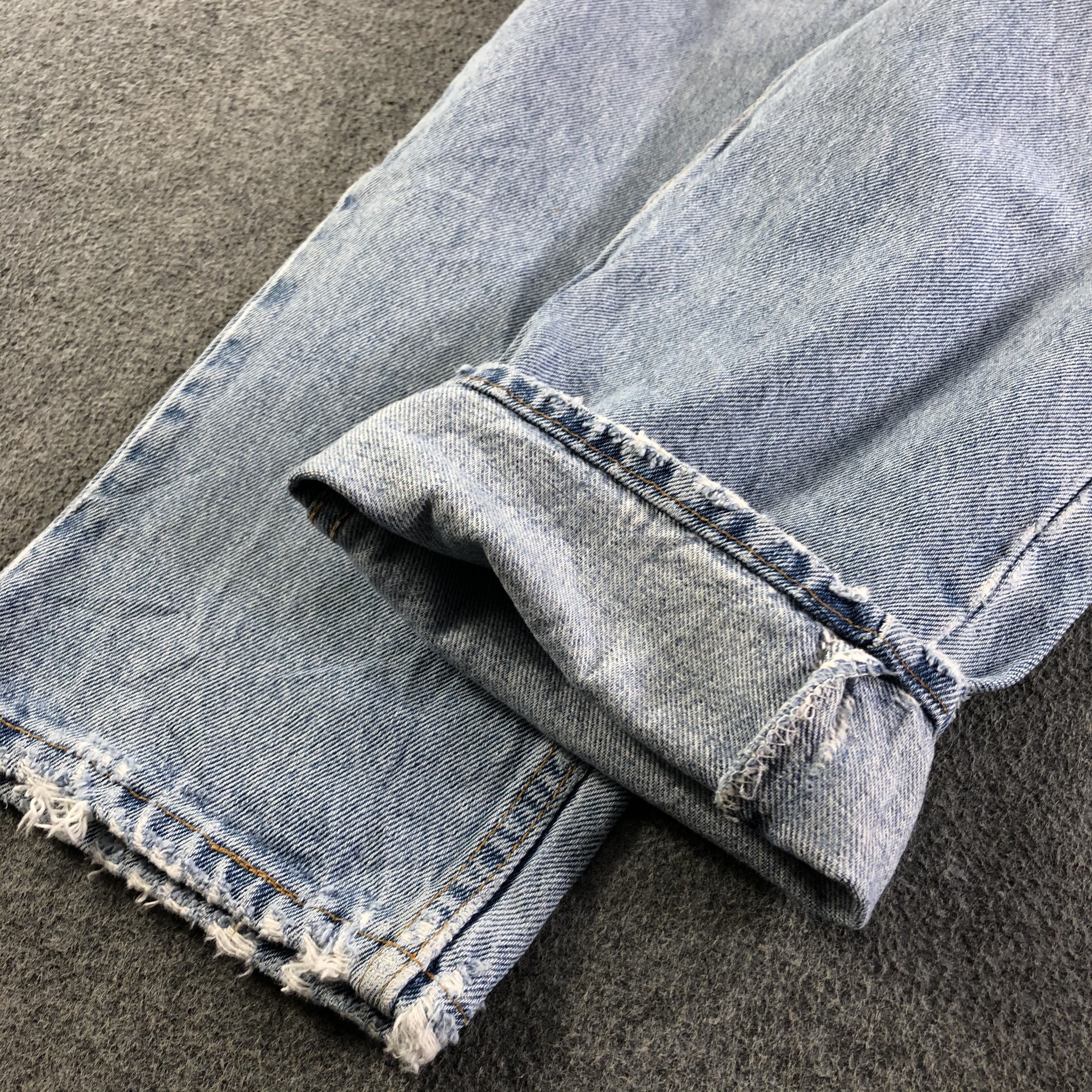 Levi's Vintage 90s Blue Wash Levis Jeans-J3519 Size US 31 - 6 Thumbnail