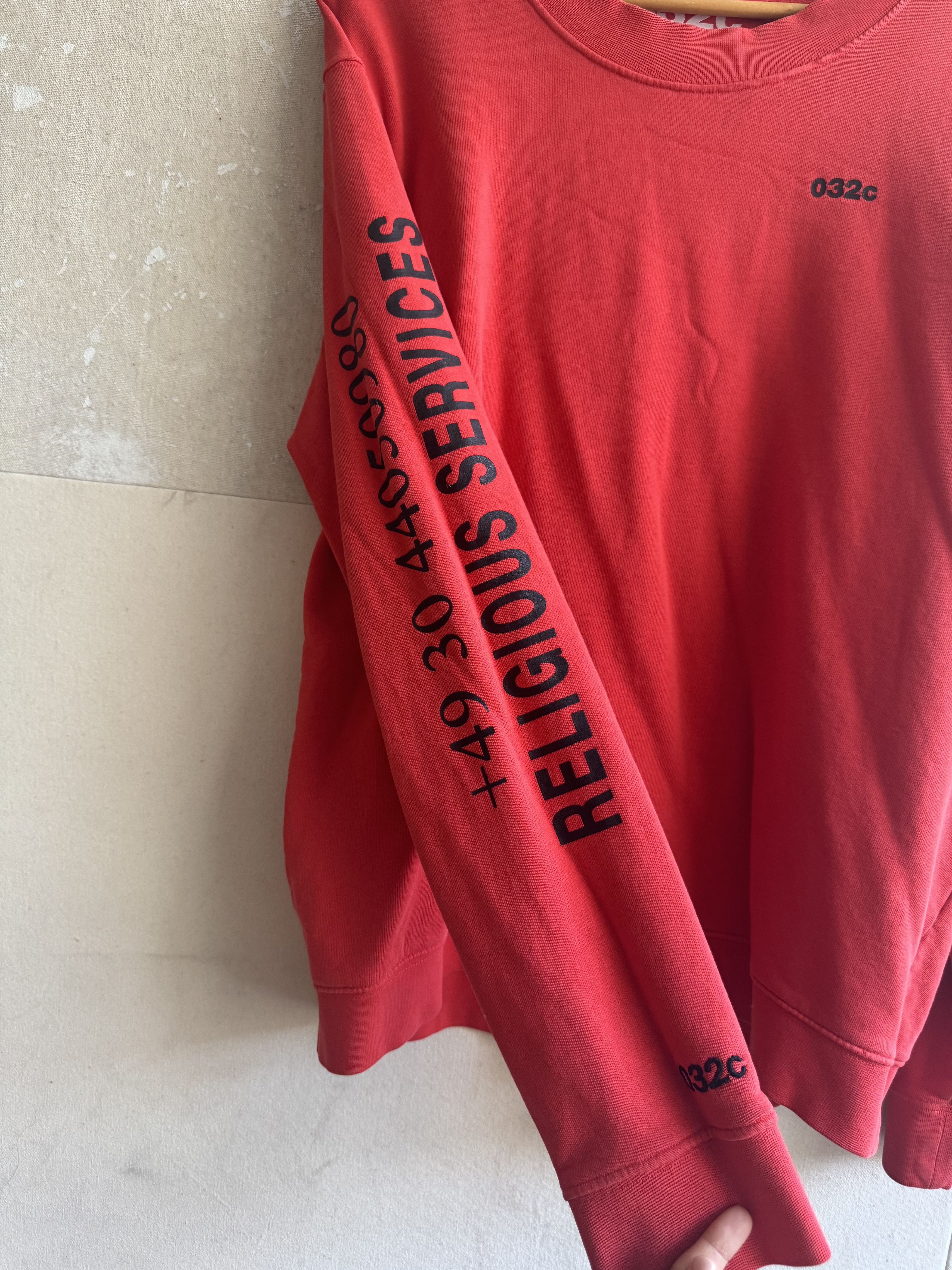 032c 032c Red Religious Services Crewneck Sweater Size US L / EU 52-54 / 3 - 4 Thumbnail