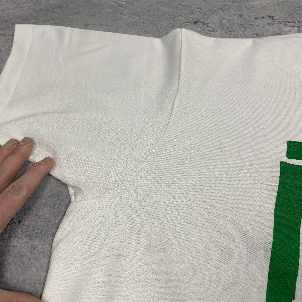 Vintage Vintage Heineken Beer Graphic Tee Single Stitch Size XL Size US XL / EU 56 / 4 - 10 Thumbnail