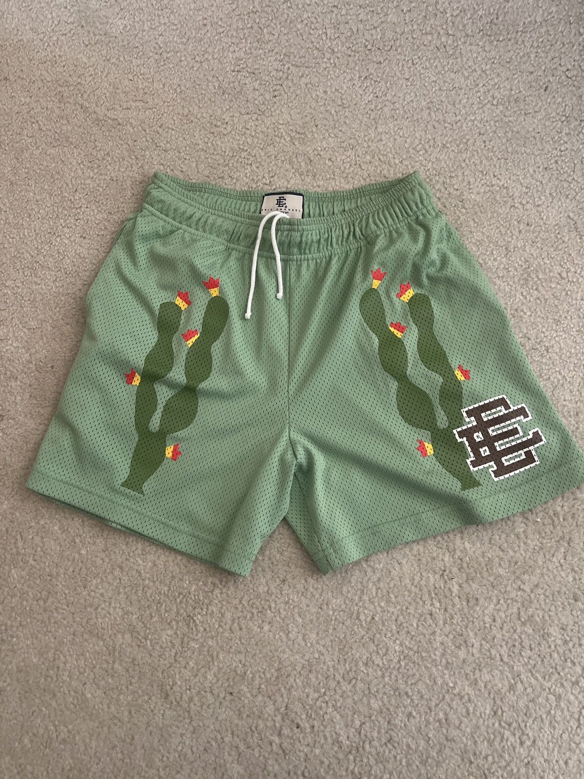Eric Emanuel Eric Emanuel Cactus Green Shorts medium Size US 30 / EU 46 - 1 Thumbnail