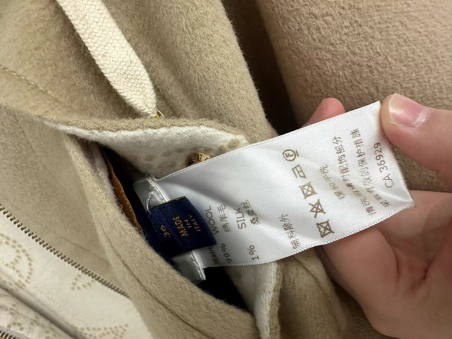 Louis Vuitton LV Monogram Double Faced Overcoat 36 Size XS / US 0-2 / IT 36-38 - 9 Thumbnail