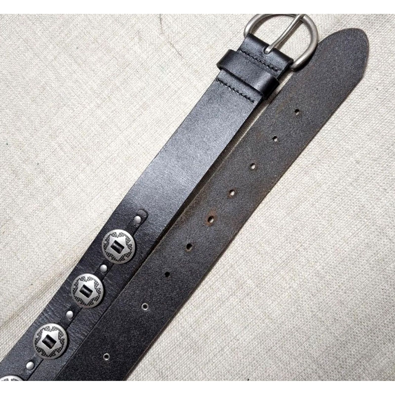 Vintage VINTAGE studded belt CONCHO western 32 black leather COWHIDE motorcycle belt Men XS? Size 32 - 7 Thumbnail
