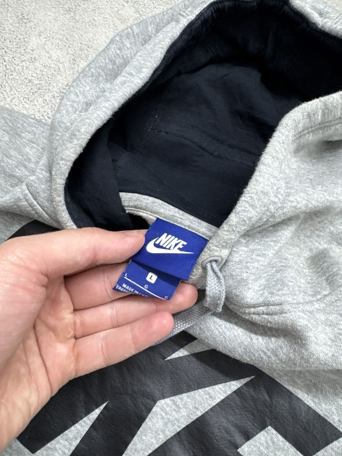 Nike Vintage Y2k Nike Spell Out Big Logo Hoodie 00’s Size US L / EU 52-54 / 3 - 7 Thumbnail