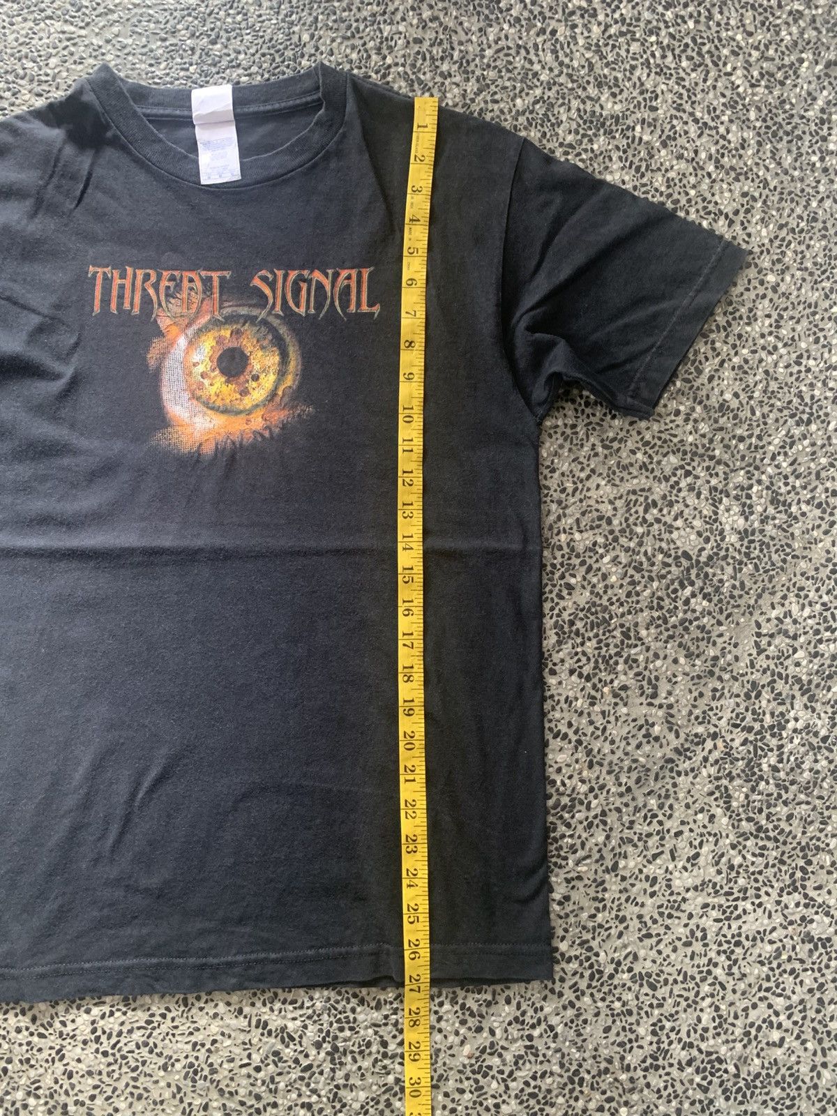 Band Tees × Vintage Vintage Threat Signal Canadian Heavy Metal Band T shirt Size US M / EU 48-50 / 2 - 8 Thumbnail