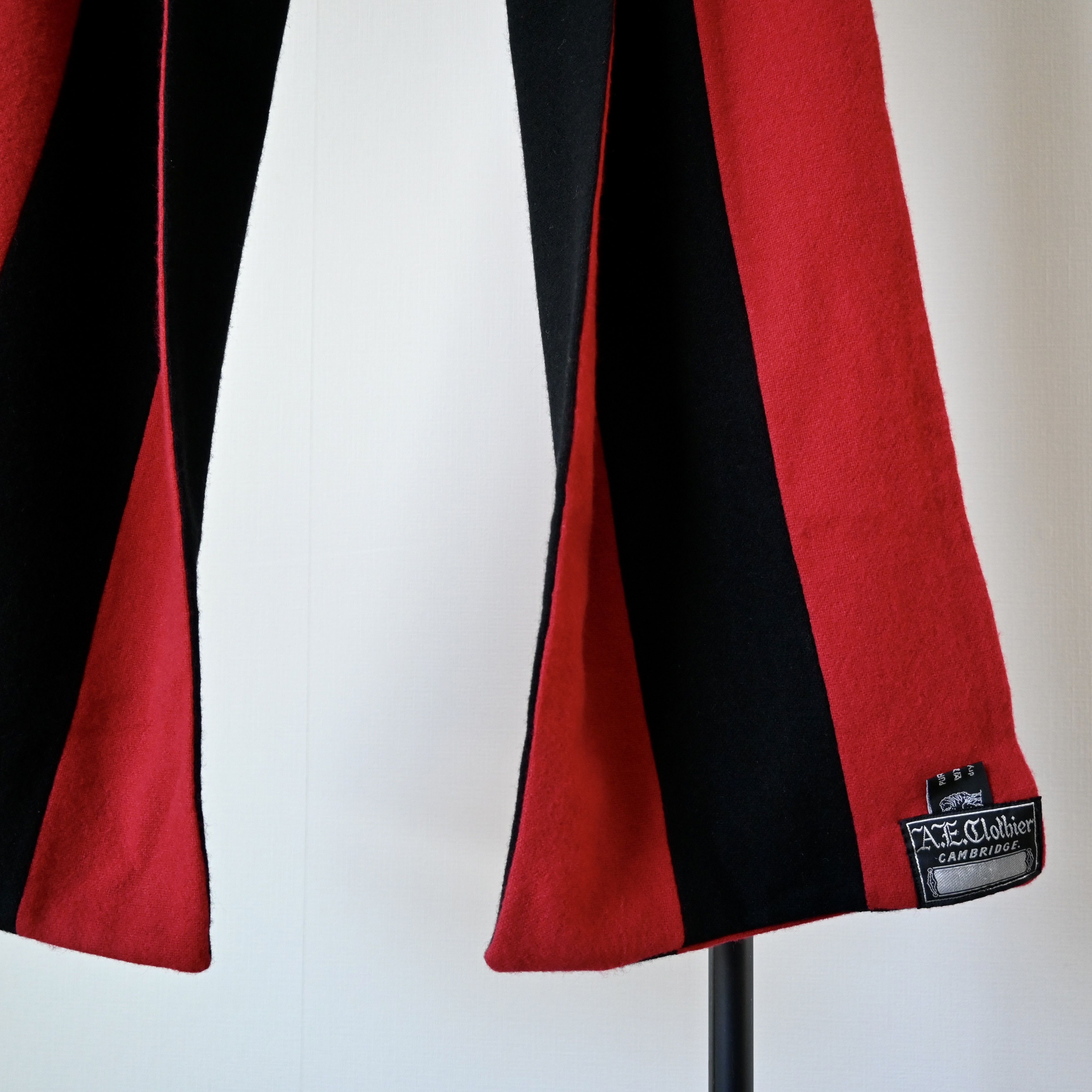 Other A.E.Clothier JESUS COLLEDGE CAMBRIDGE wool scarf, made in UK Size ONE SIZE - 5 Thumbnail