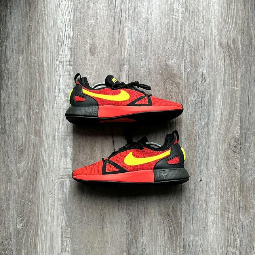 Nike NIKE • Duel Racer "2017 Bright Crimson" (11M) Size US 11 / EU 44 - 1 Thumbnail