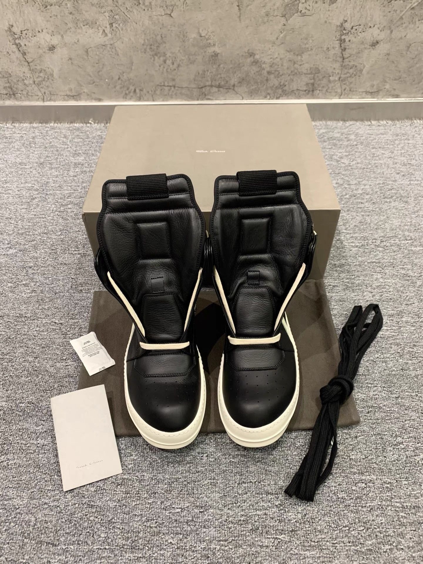 Rick Owens Rick Owens Black White Leather Triangle High-Tops K34 Size US 6 / IT 36 - 1 Thumbnail