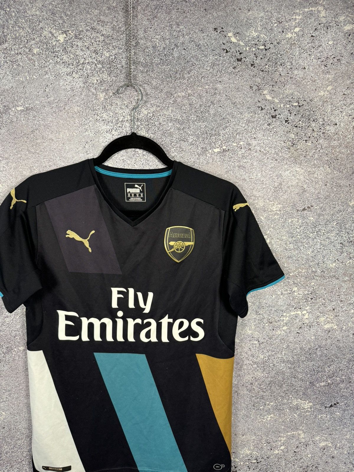 Puma × Vintage Vintage Arsenal 2015/16 Third Puma Soccer Jersey Blokcore S Size US S / EU 44-46 / 1 - 2 Thumbnail