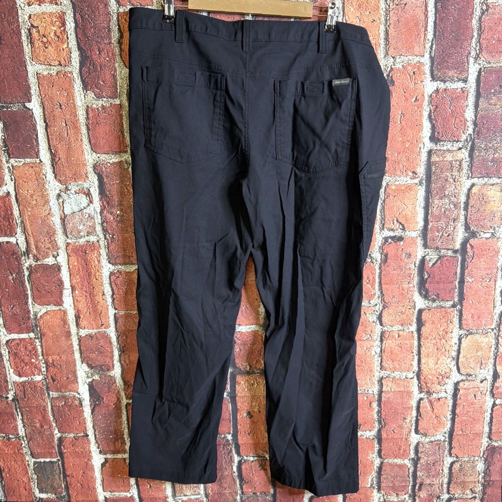 Eddie Bauer Eddie Bauer Pants Men 40x30 Rainier Cargo Black Water Repellent Nylon Spandex Regular Straight Cargo Style 40 Black Men Pants Size US 40 / EU 56 - 3 Thumbnail