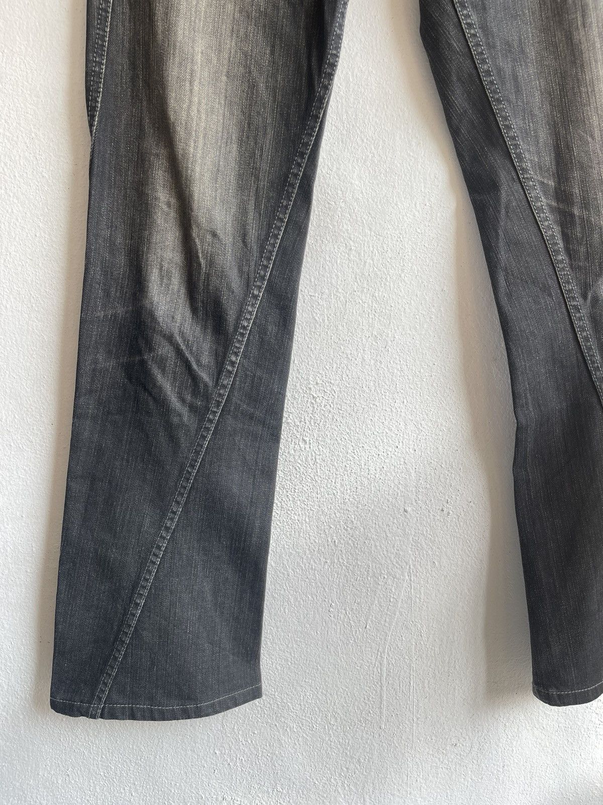 Japanese Brand × Le Grande Bleu (L.G.B.) × Morgan Homme 90s Flare Morgan De Toi Homme Spiral Cut Denim Jeans Size US 32 / EU 48 - 10 Thumbnail