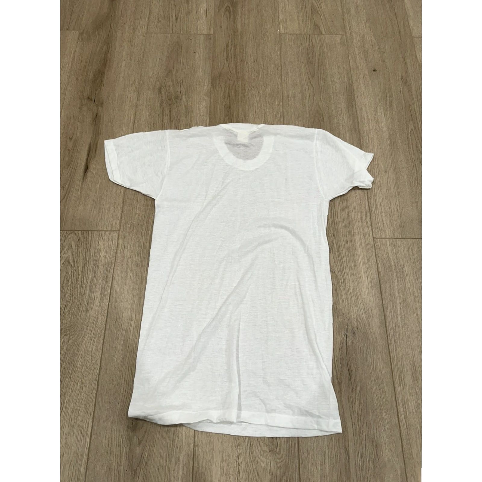 Vintage VINTAGE Kempton T Shirt White 1970s M Unisex Short Sleeve Cotton Shirt Mens Womens Size US M / EU 48-50 / 2 - 6 Thumbnail
