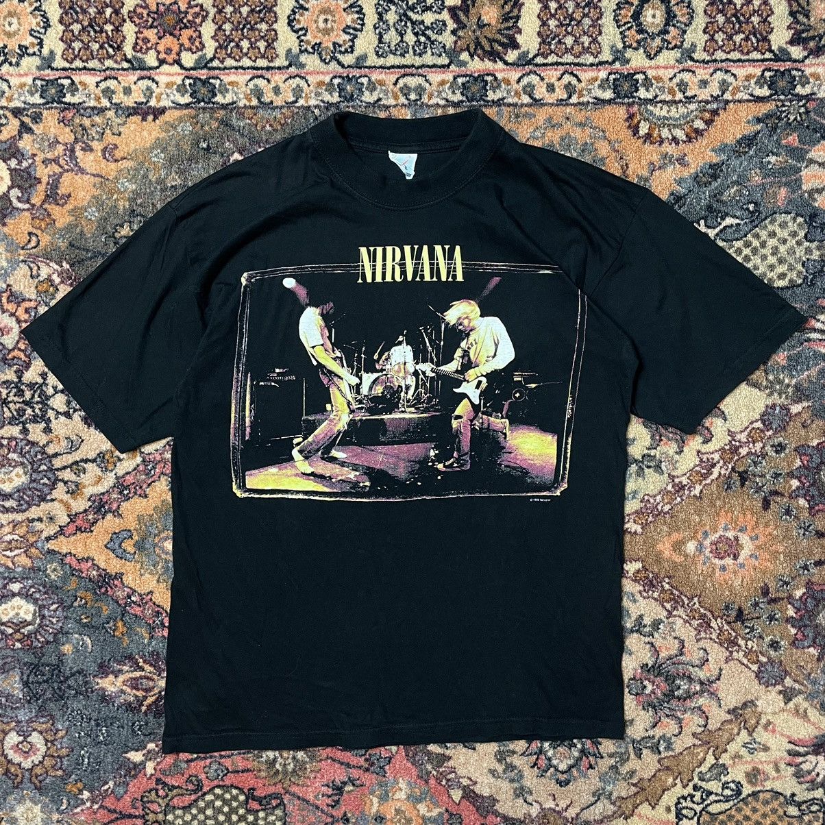 image of Vintage 1996 Nirvana Band T-Shirt Muddy Banks Of The Wishka in Black, Men's (Size Medium)